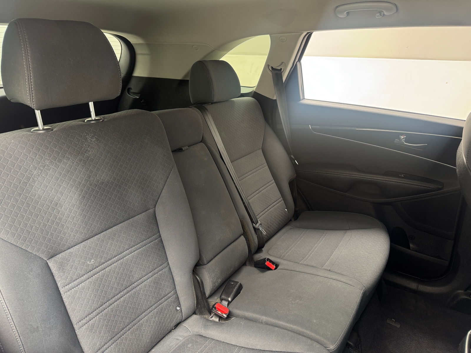 Thumbnail: 2017 Kia Sorento - 6