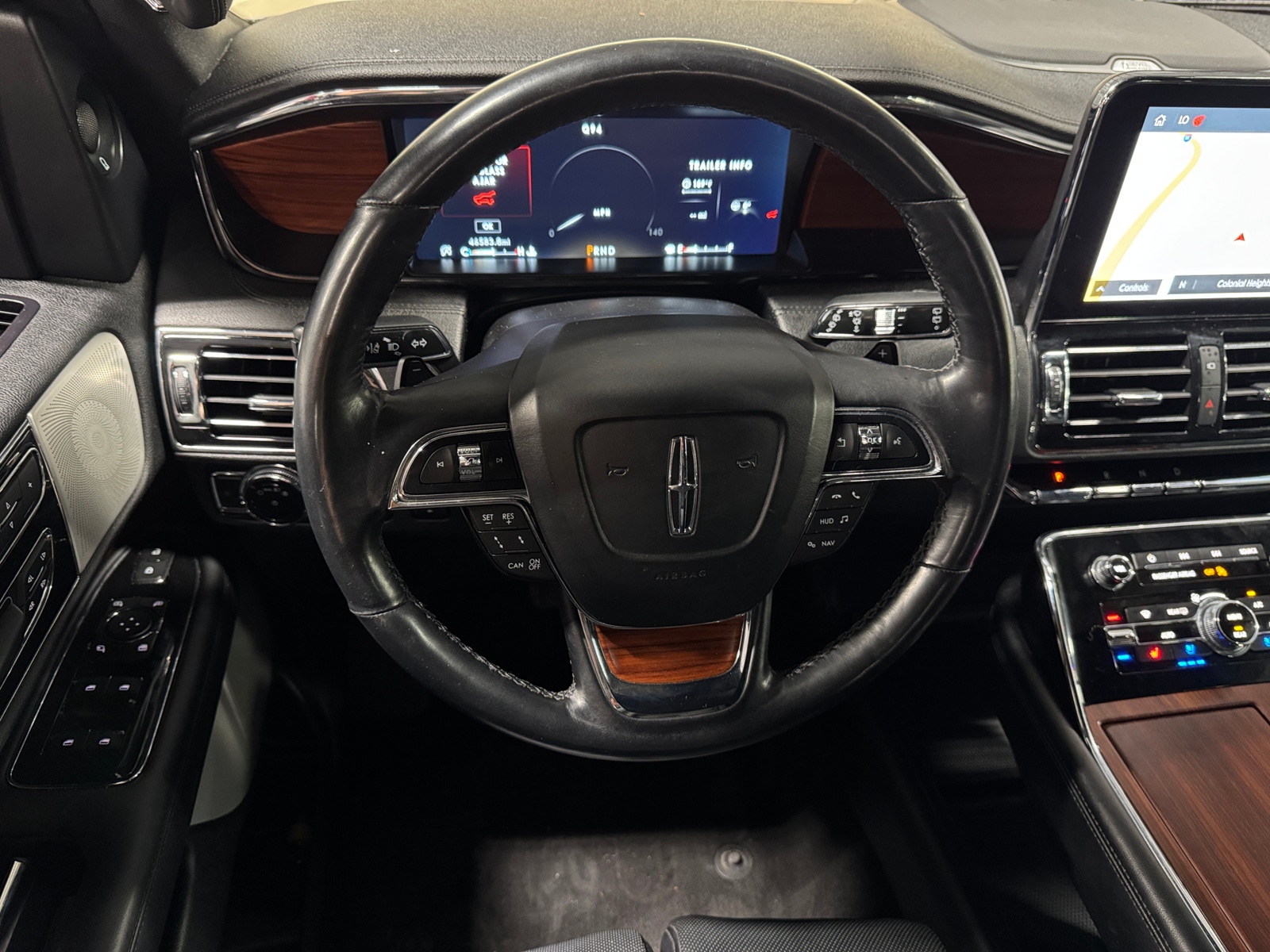 Thumbnail: 2020 Lincoln Navigator - 4