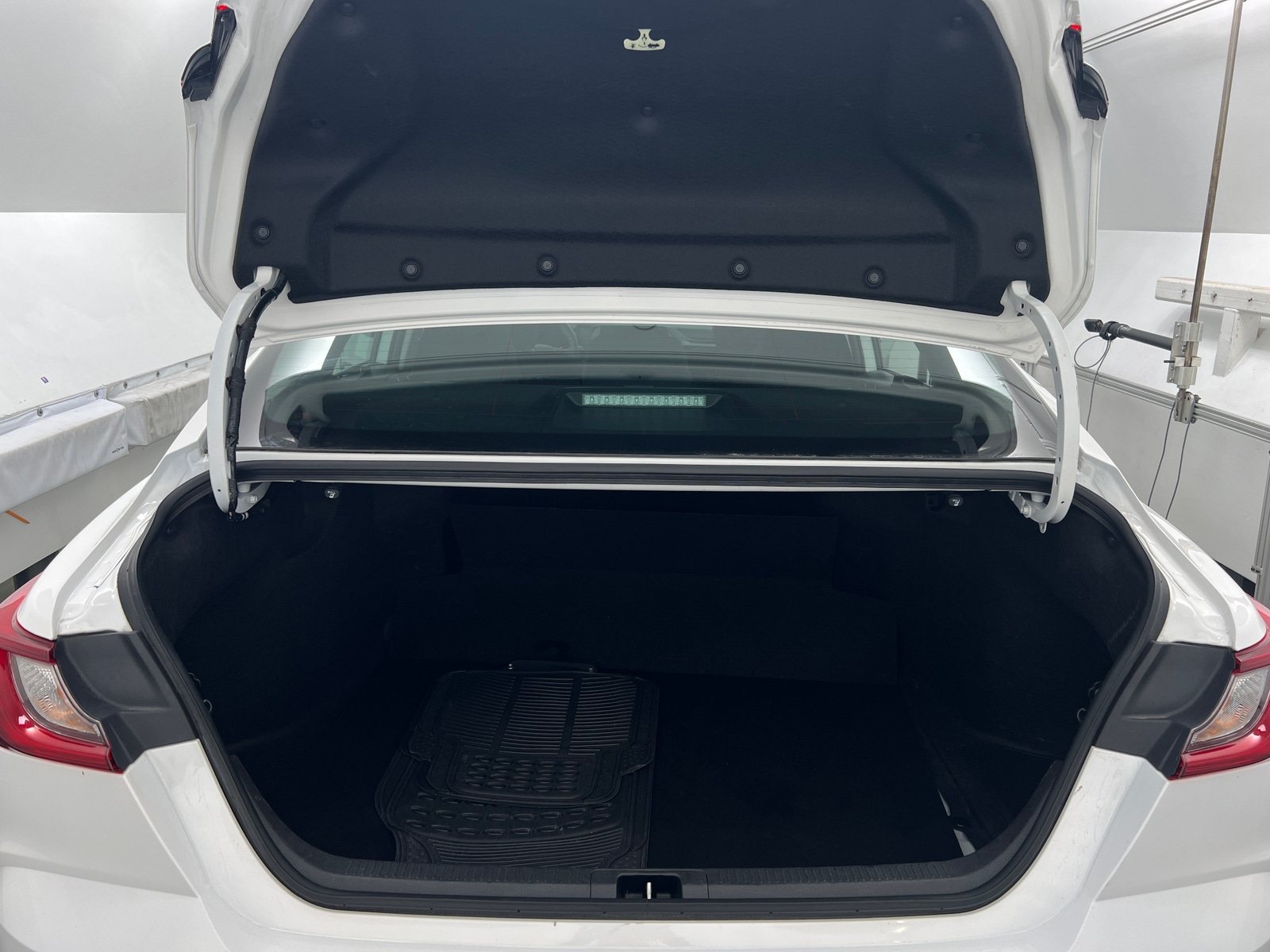 Thumbnail: 2025 Toyota Camry - 7