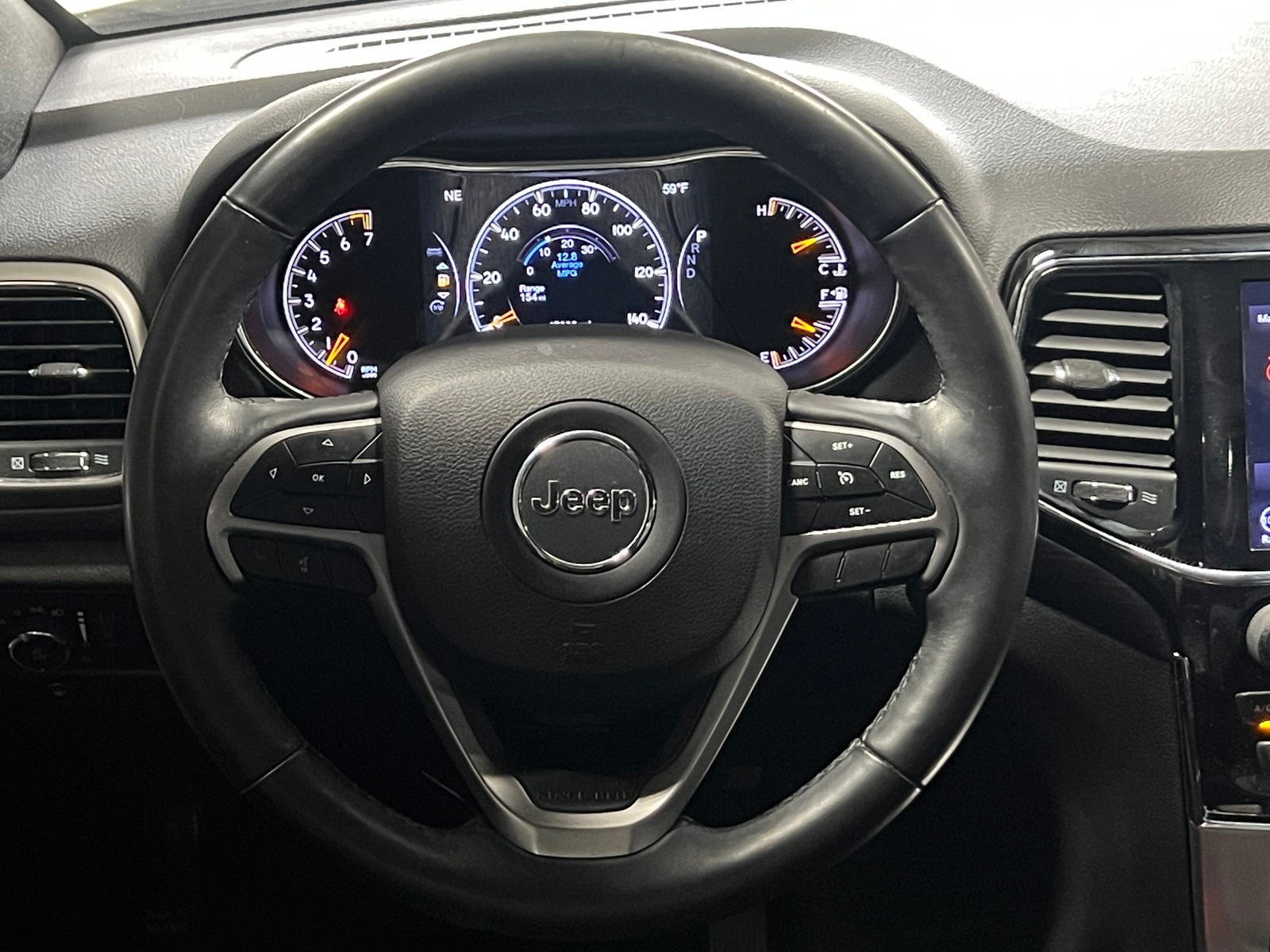 Thumbnail: 2019 Jeep Grand Cherokee - 4