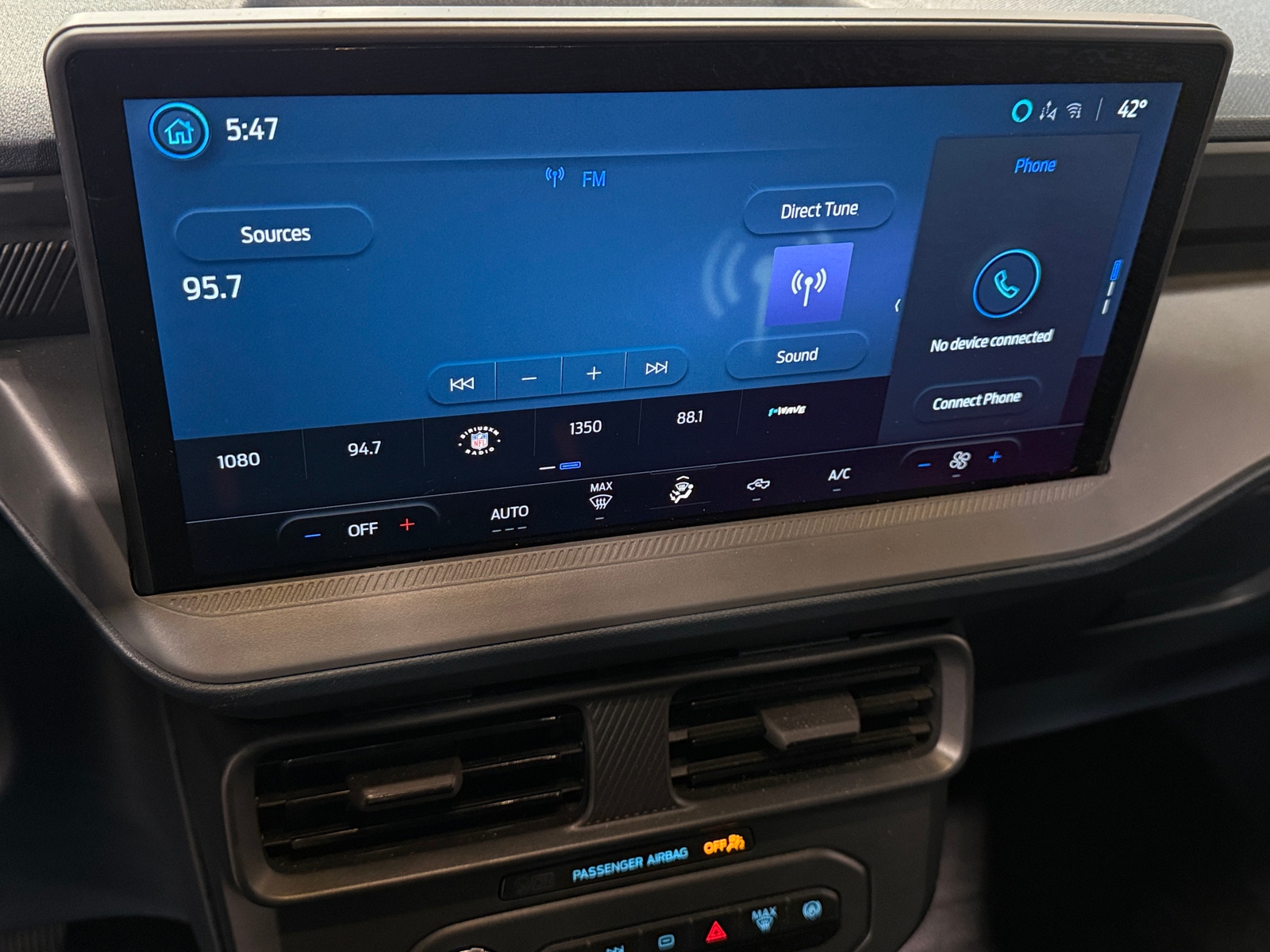 Thumbnail: 2025 Ford Maverick - 4