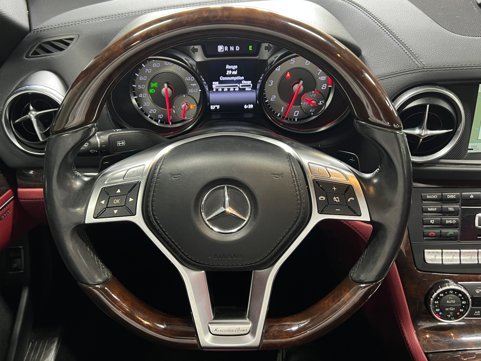 Thumbnail: 2015 Mercedes-Benz SL-Class - 4