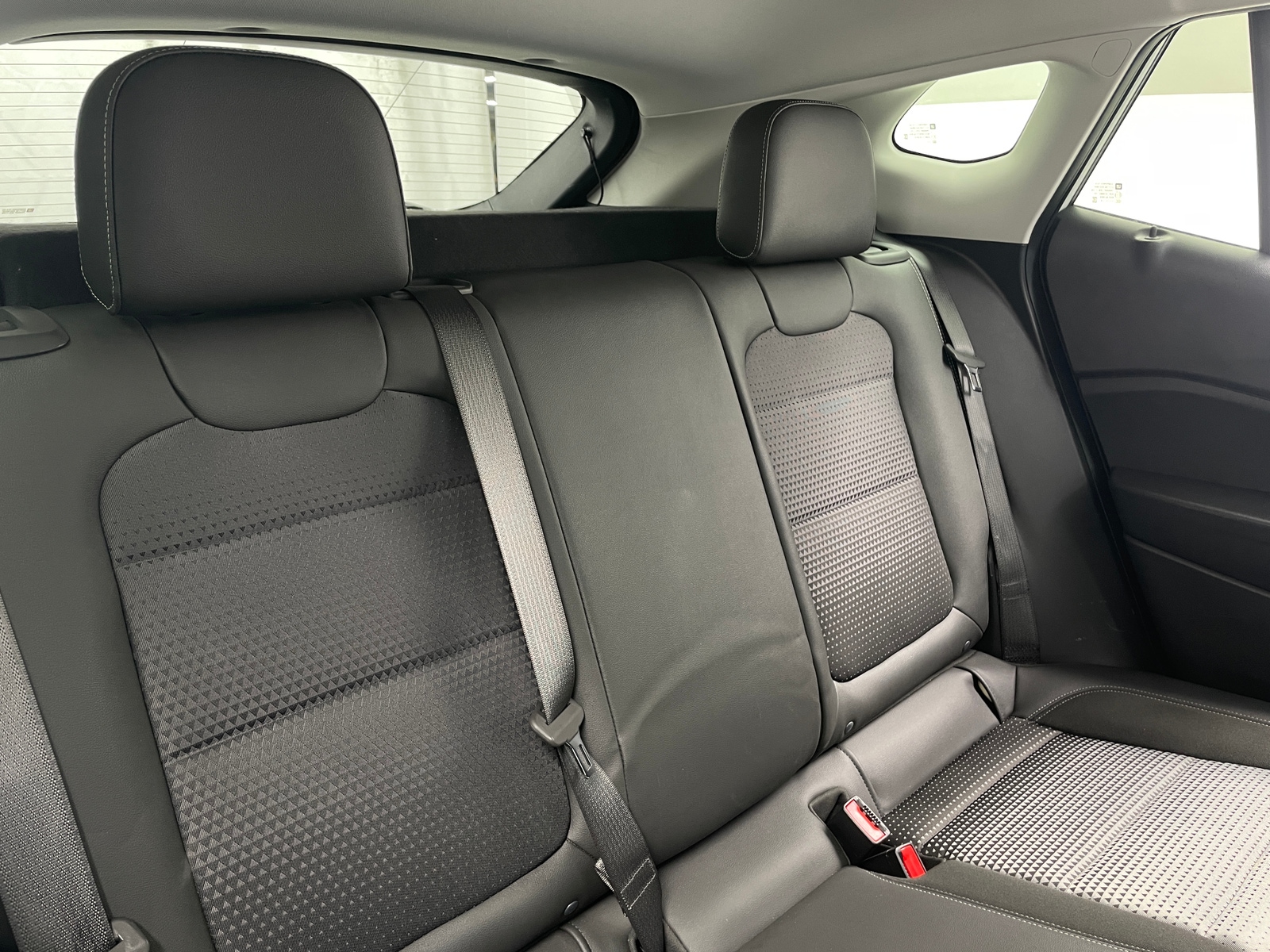 Thumbnail: 2025 Chevrolet Trax - 6