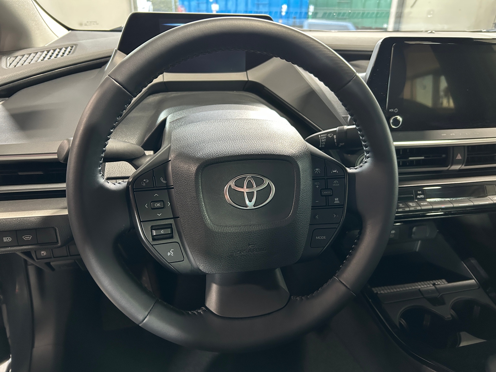 Thumbnail: 2025 Toyota Prius - 5