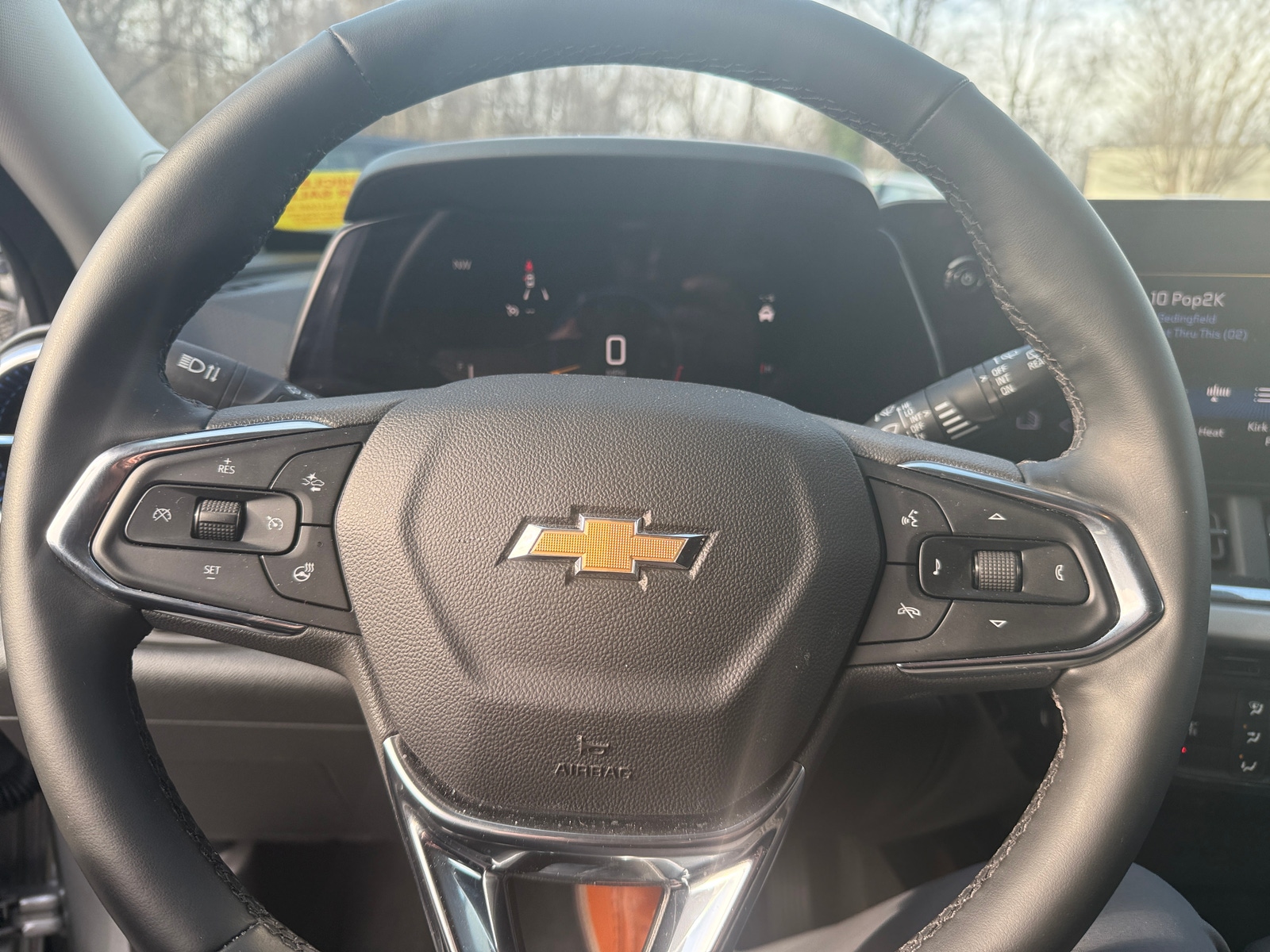 Thumbnail: 2025 Chevrolet Trax - 5