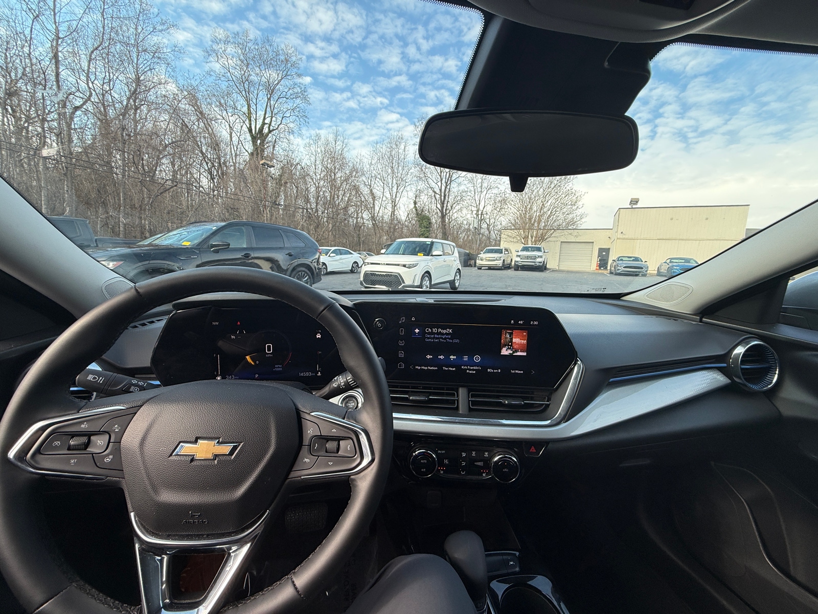 Thumbnail: 2025 Chevrolet Trax - 3