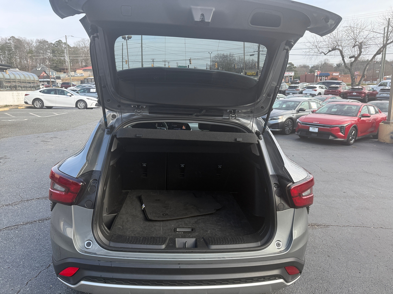 Thumbnail: 2025 Chevrolet Trax - 6