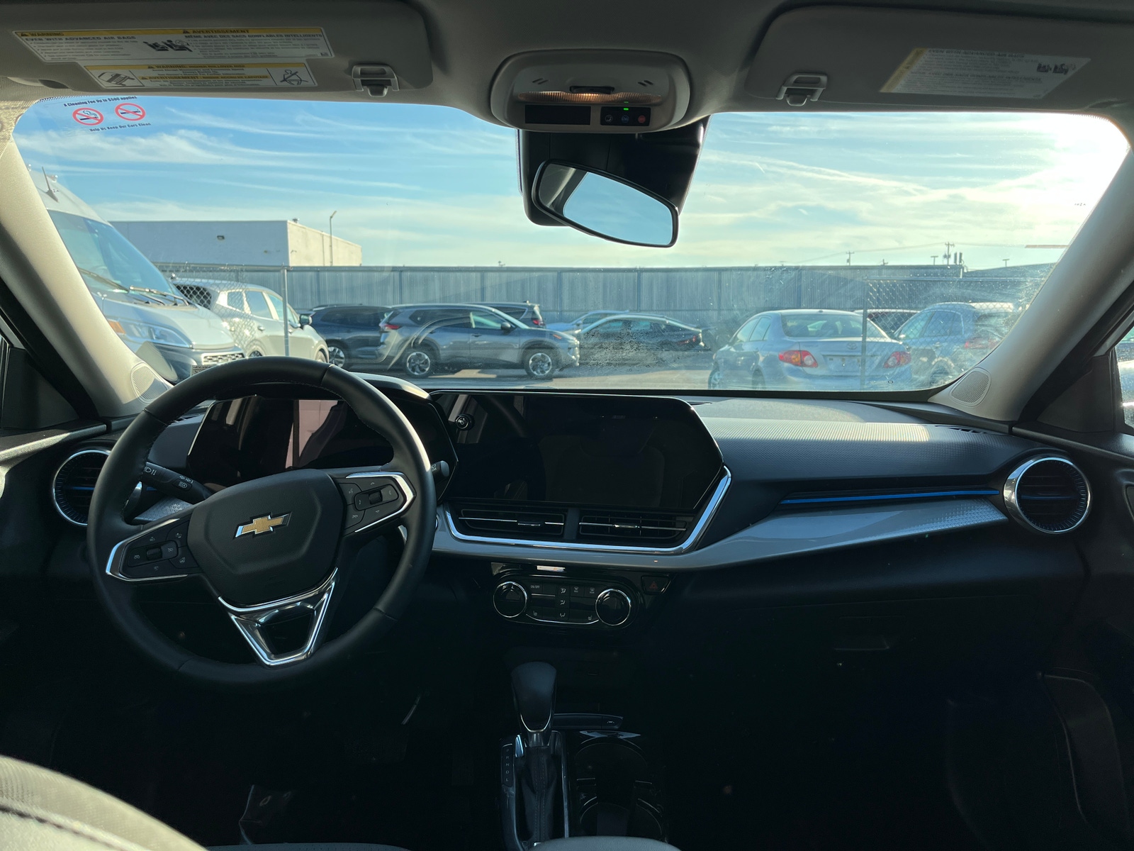 Thumbnail: 2025 Chevrolet Trax - 3