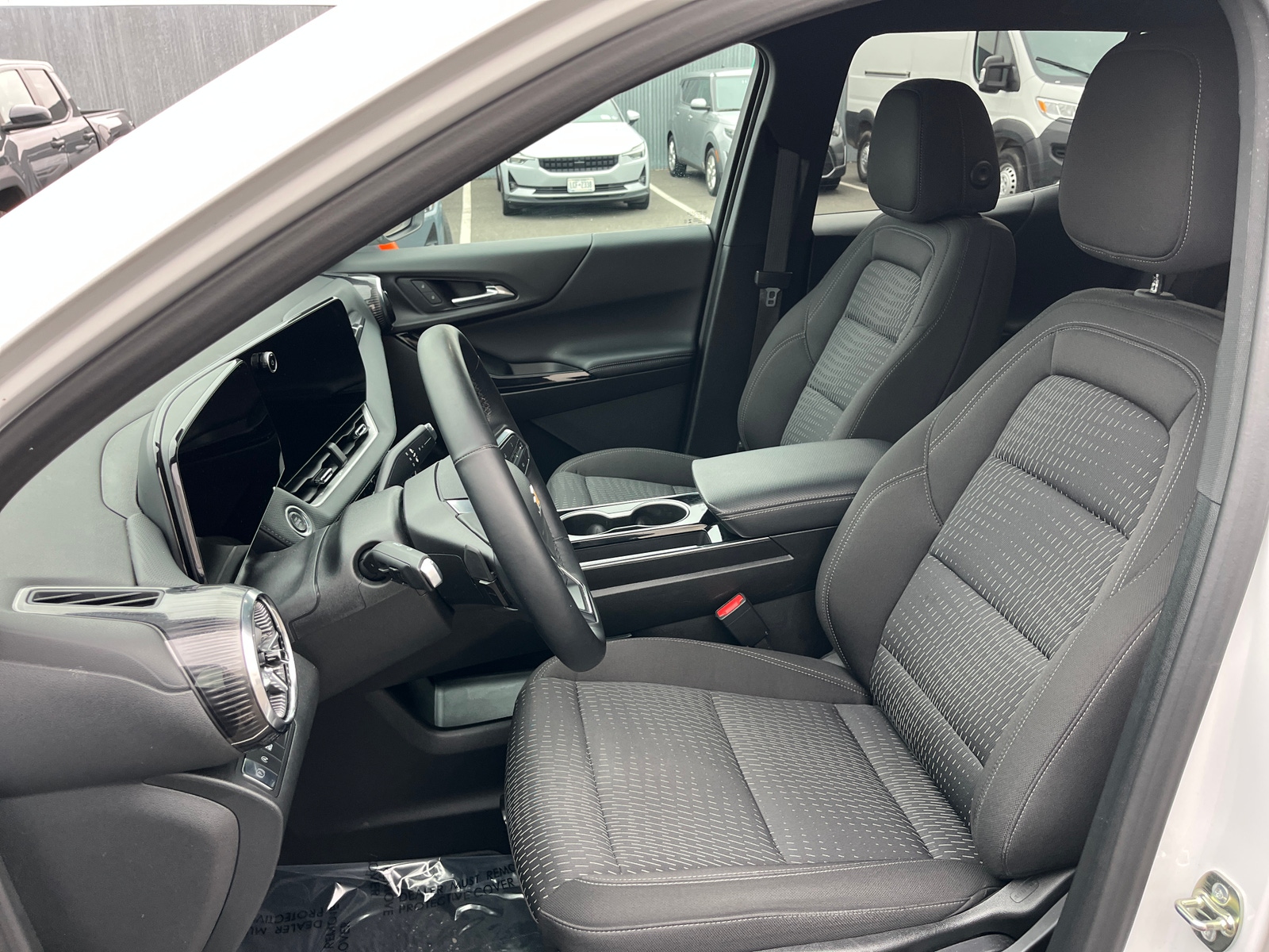 Thumbnail: 2025 Chevrolet Equinox - 2