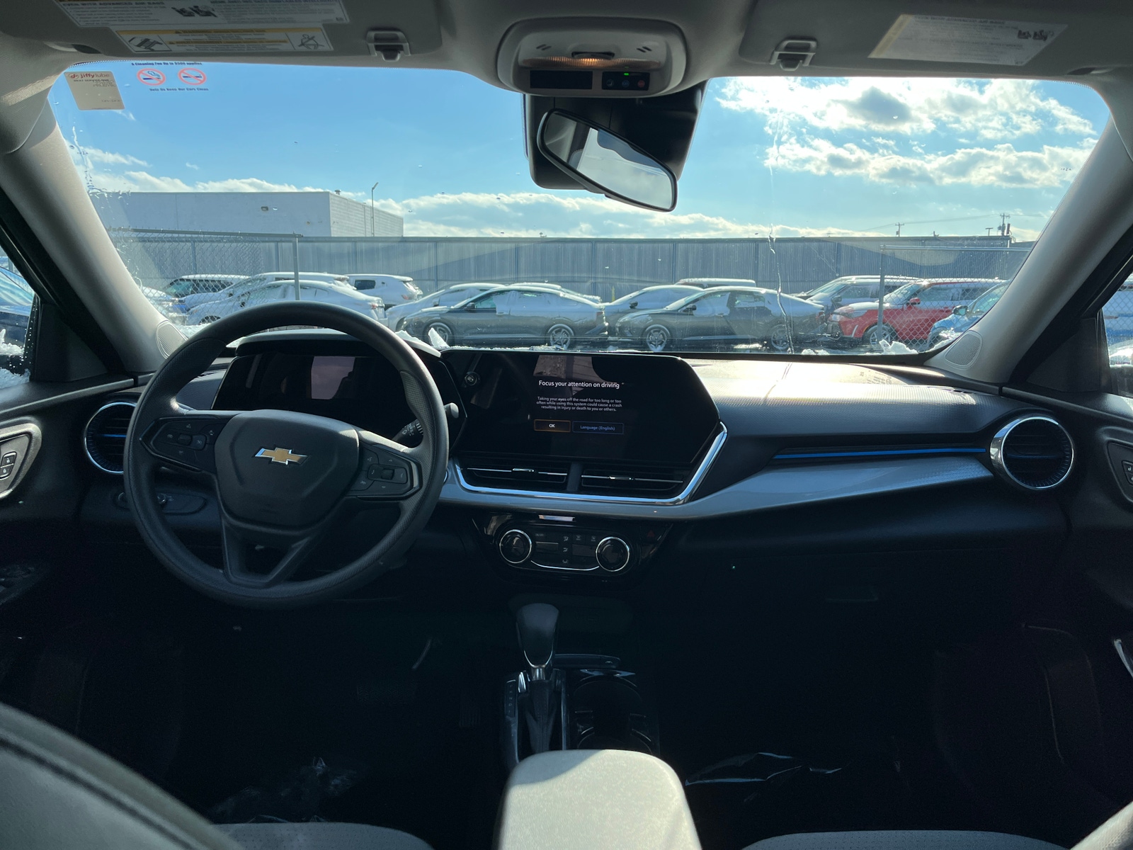 Thumbnail: 2025 Chevrolet Trax - 3