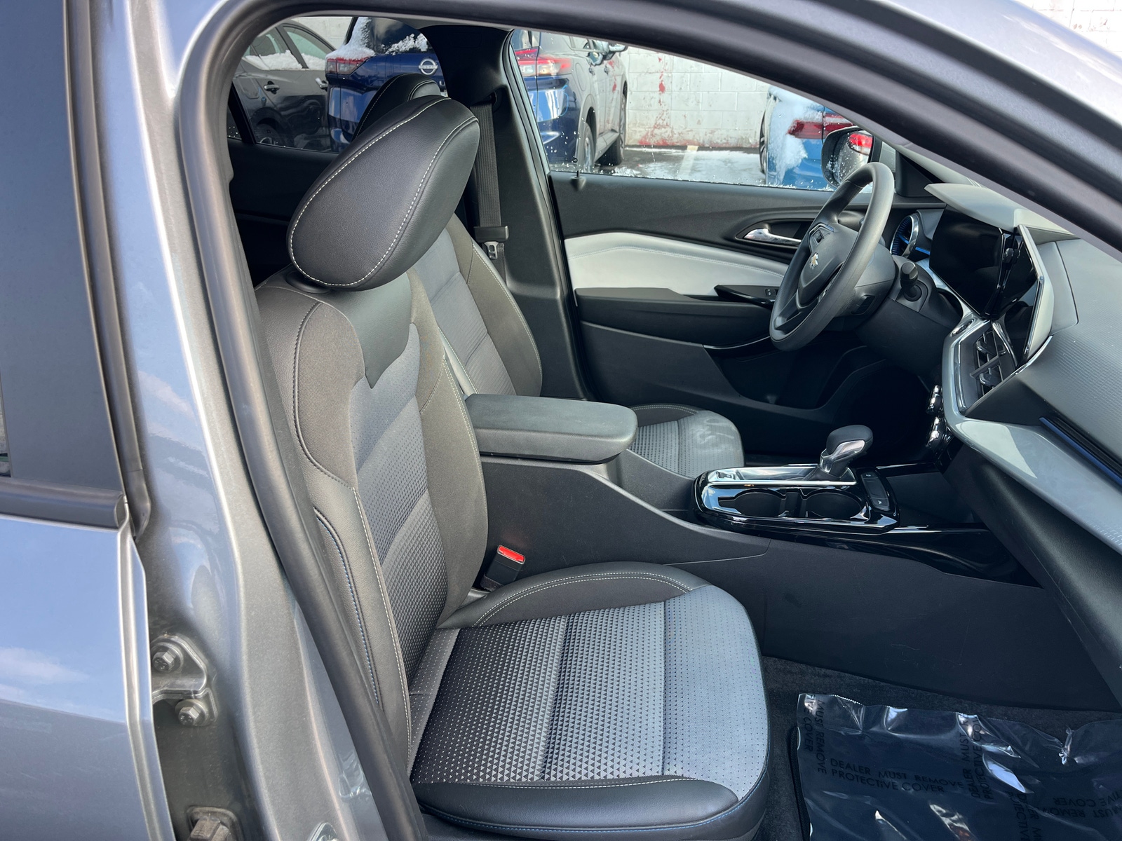 Thumbnail: 2025 Chevrolet Trax - 2