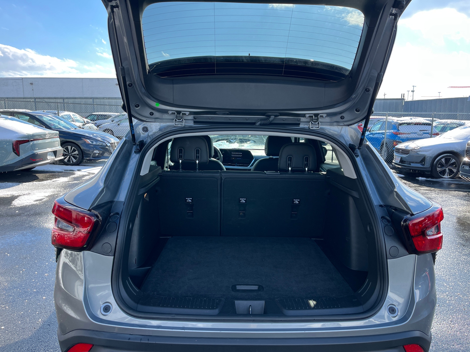 Thumbnail: 2025 Chevrolet Trax - 6