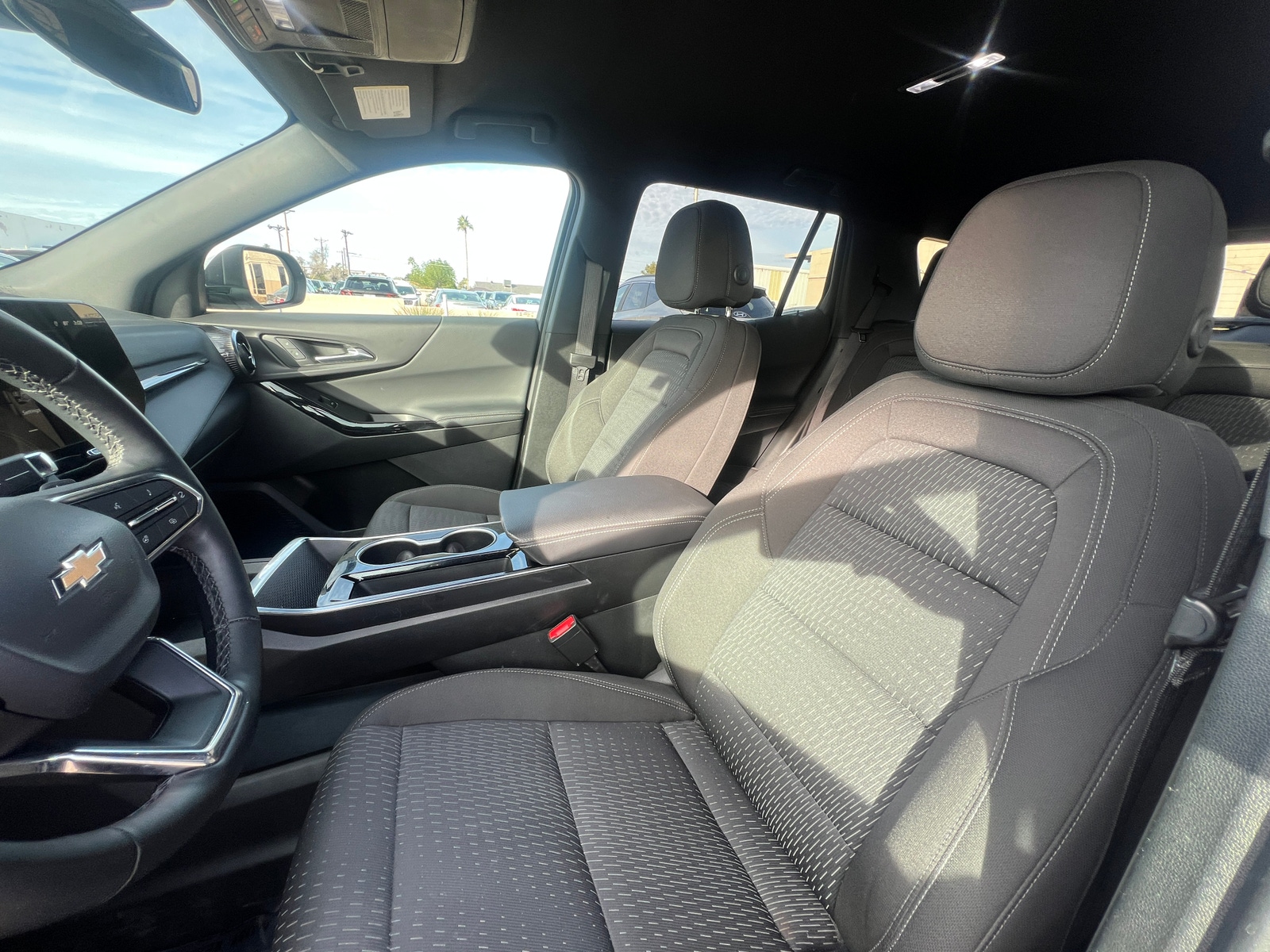 Thumbnail: 2025 Chevrolet Equinox - 2