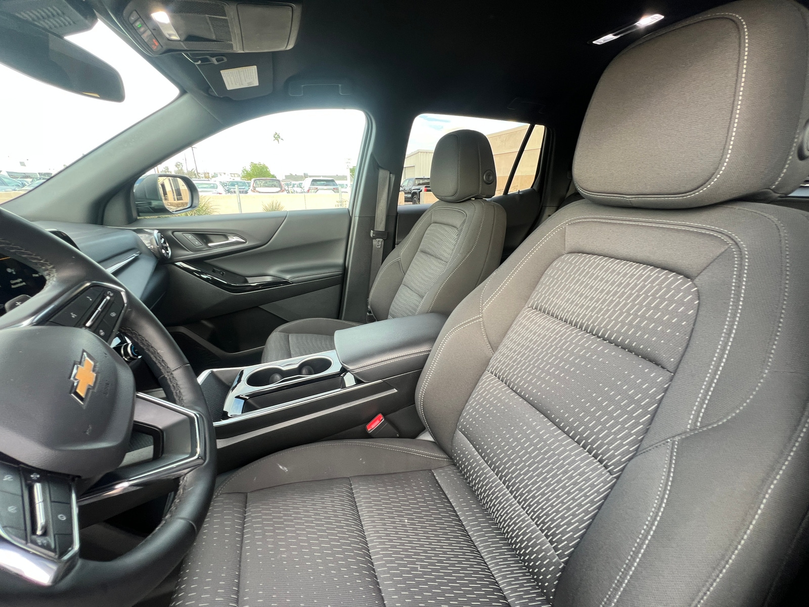 Thumbnail: 2025 Chevrolet Equinox - 2