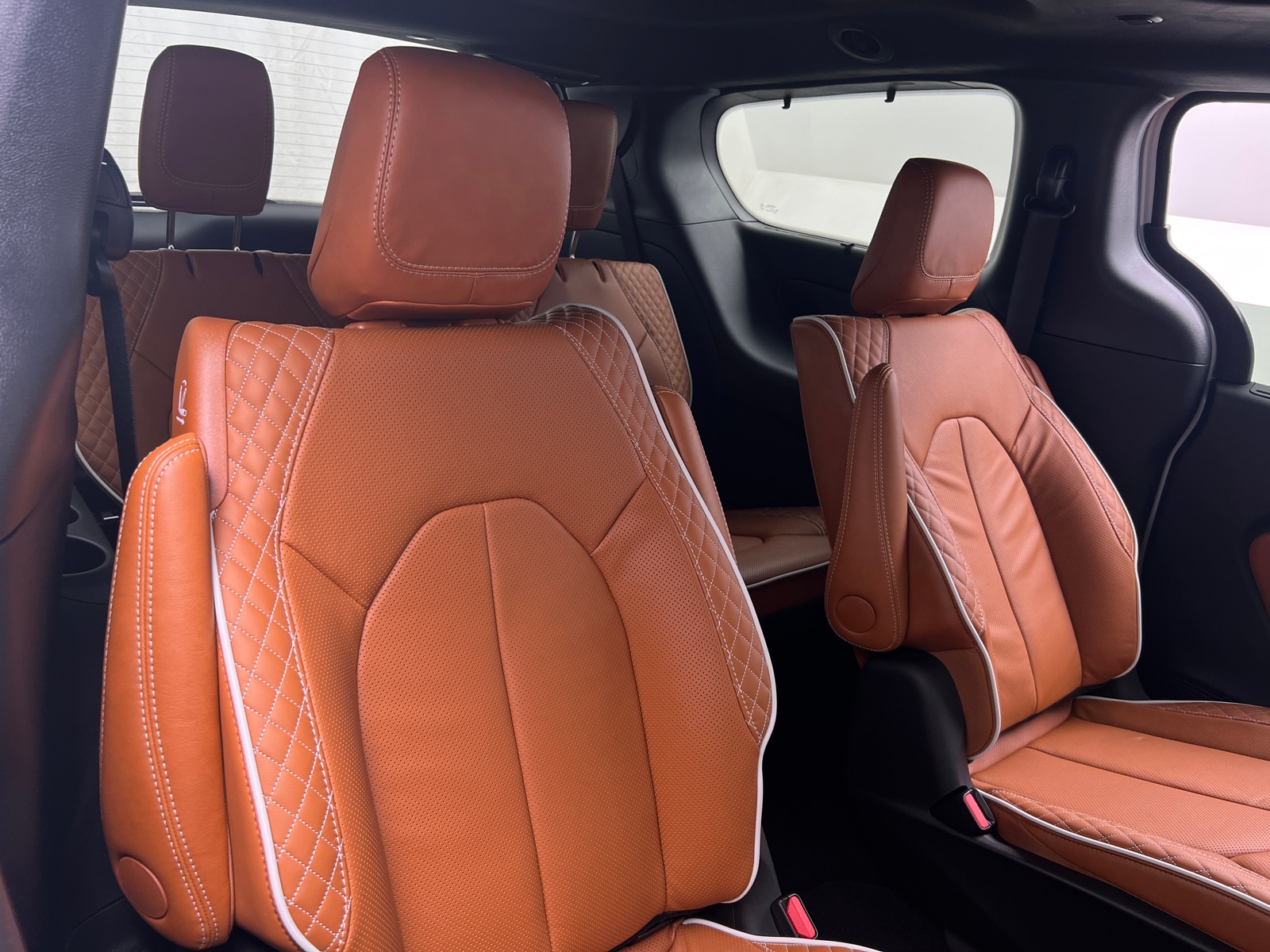 Thumbnail: 2026 Chrysler Pacifica - 5