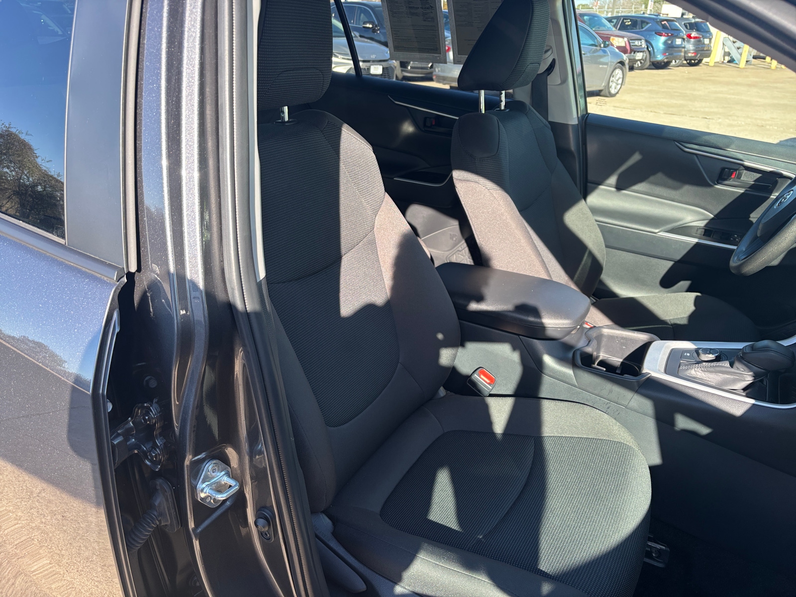 Thumbnail: 2025 Toyota RAV4 - 2