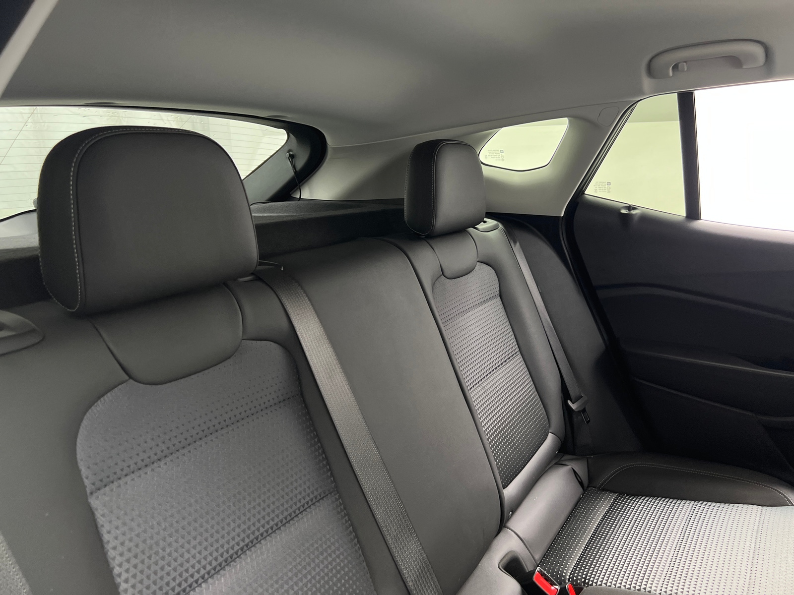 Thumbnail: 2025 Chevrolet Trax - 6