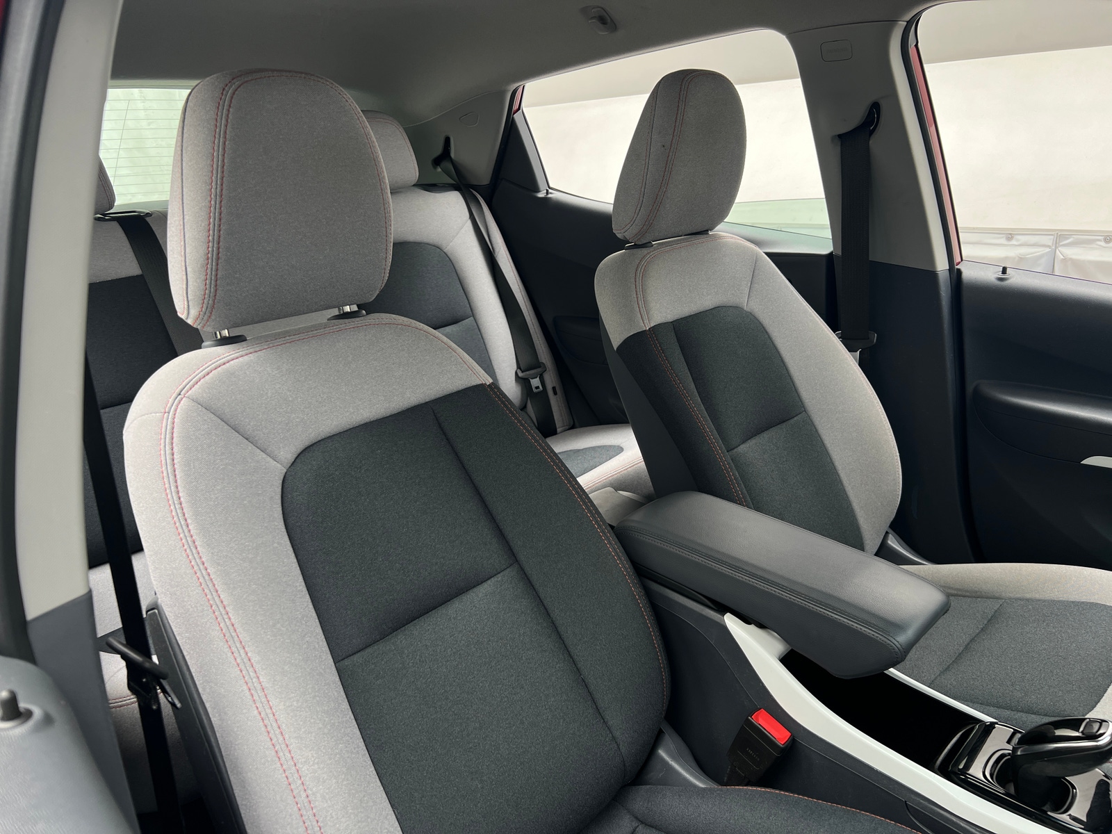 Thumbnail: 2020 Chevrolet Bolt EV - 2