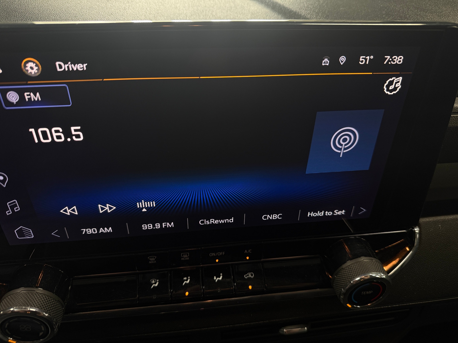 Thumbnail: 2023 Chevrolet Colorado - 4