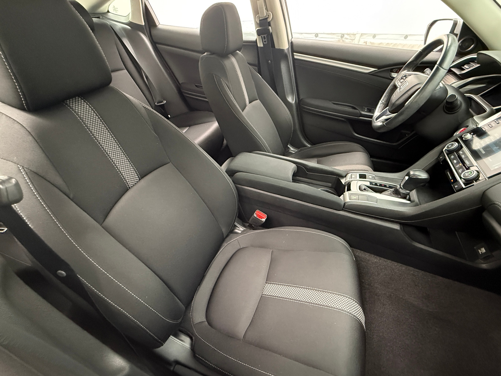 Thumbnail: 2019 Honda Civic - 2