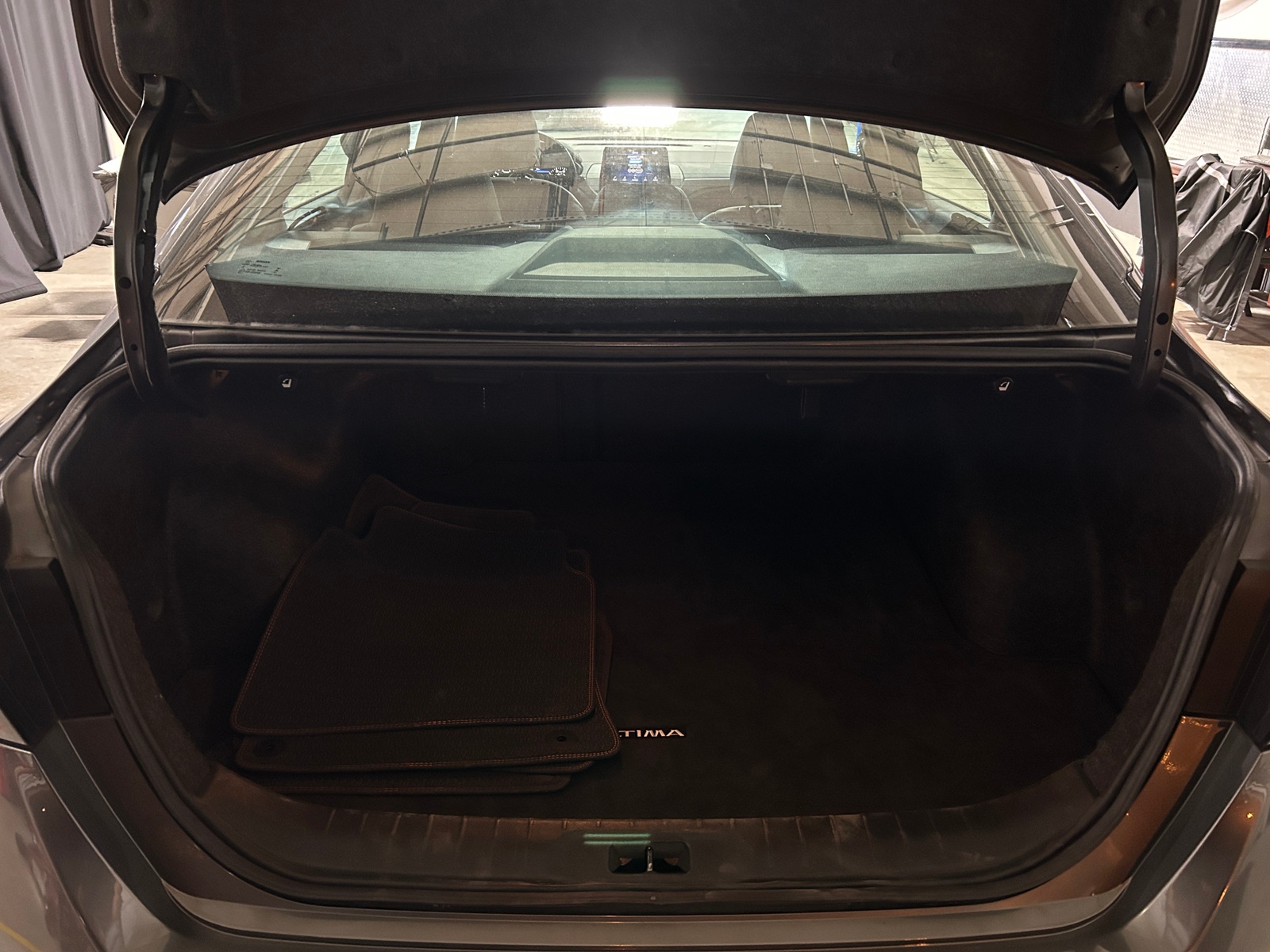 Thumbnail: 2023 Nissan Altima - 7