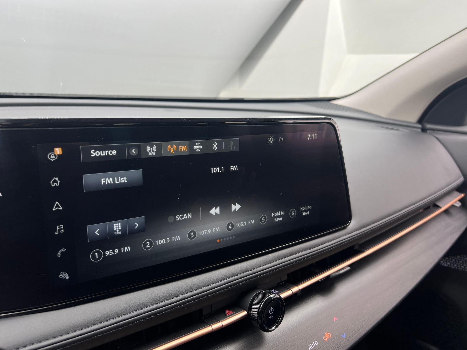 Thumbnail: 2024 Nissan Ariya - 4