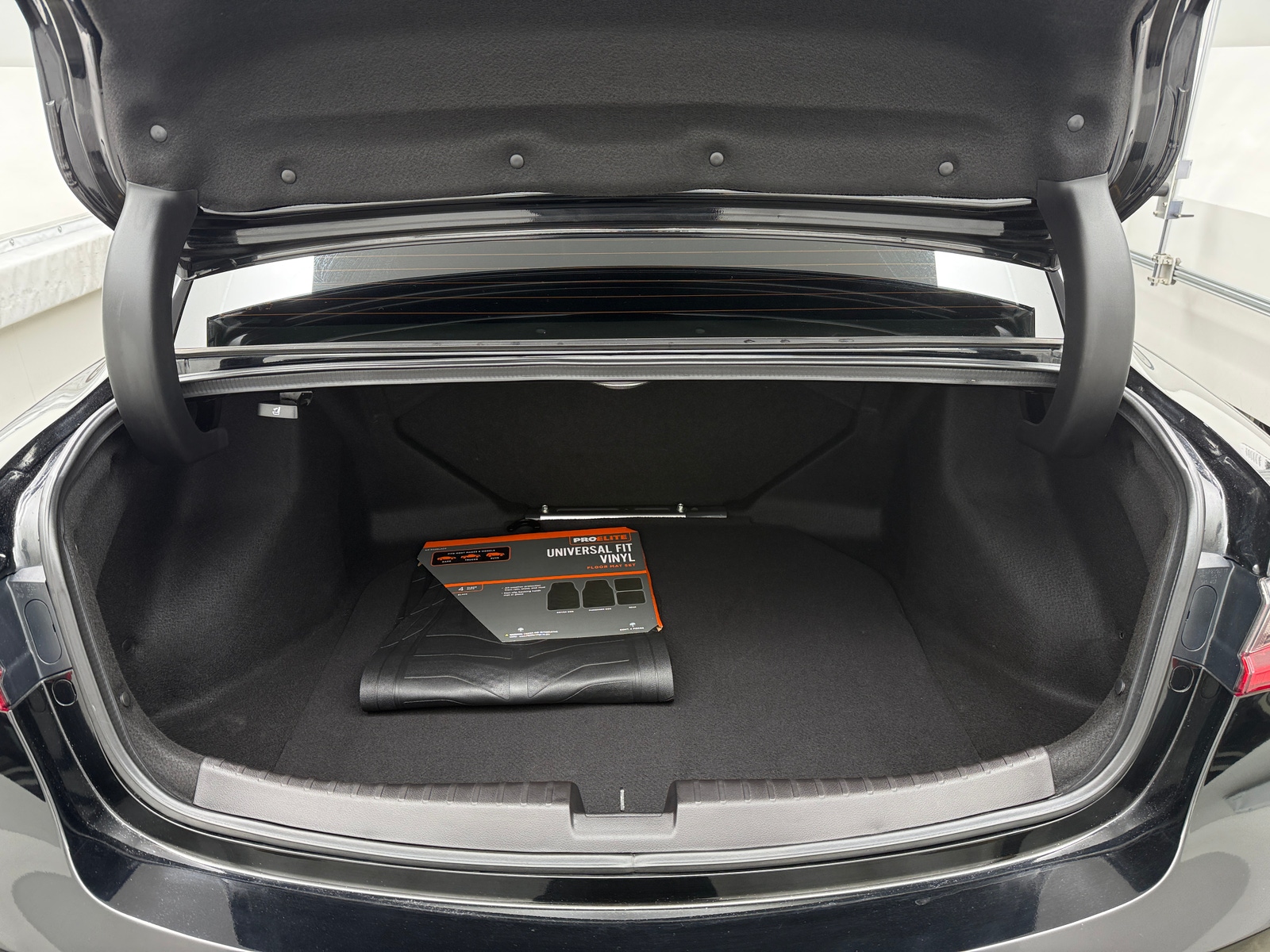 Thumbnail: 2021 Acura ILX - 6