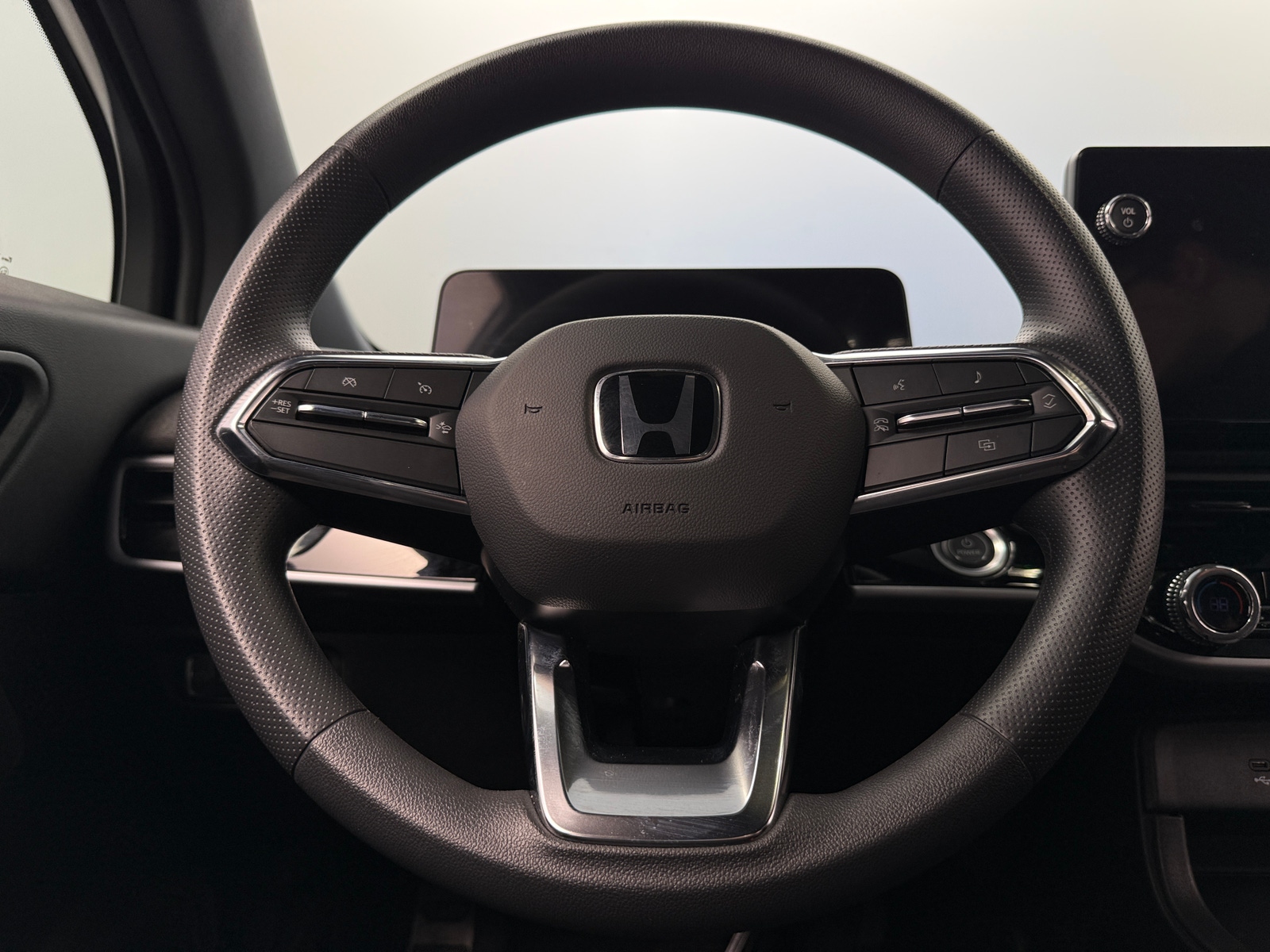 Thumbnail: 2025 Honda Prologue - 5