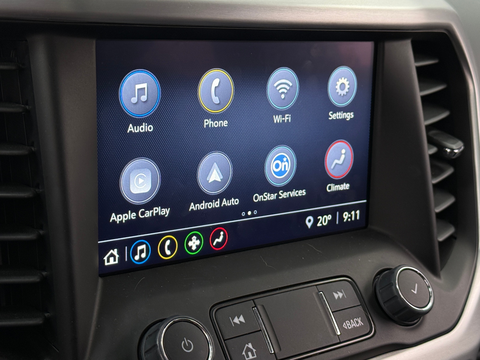 Thumbnail: 2023 GMC Acadia - 4