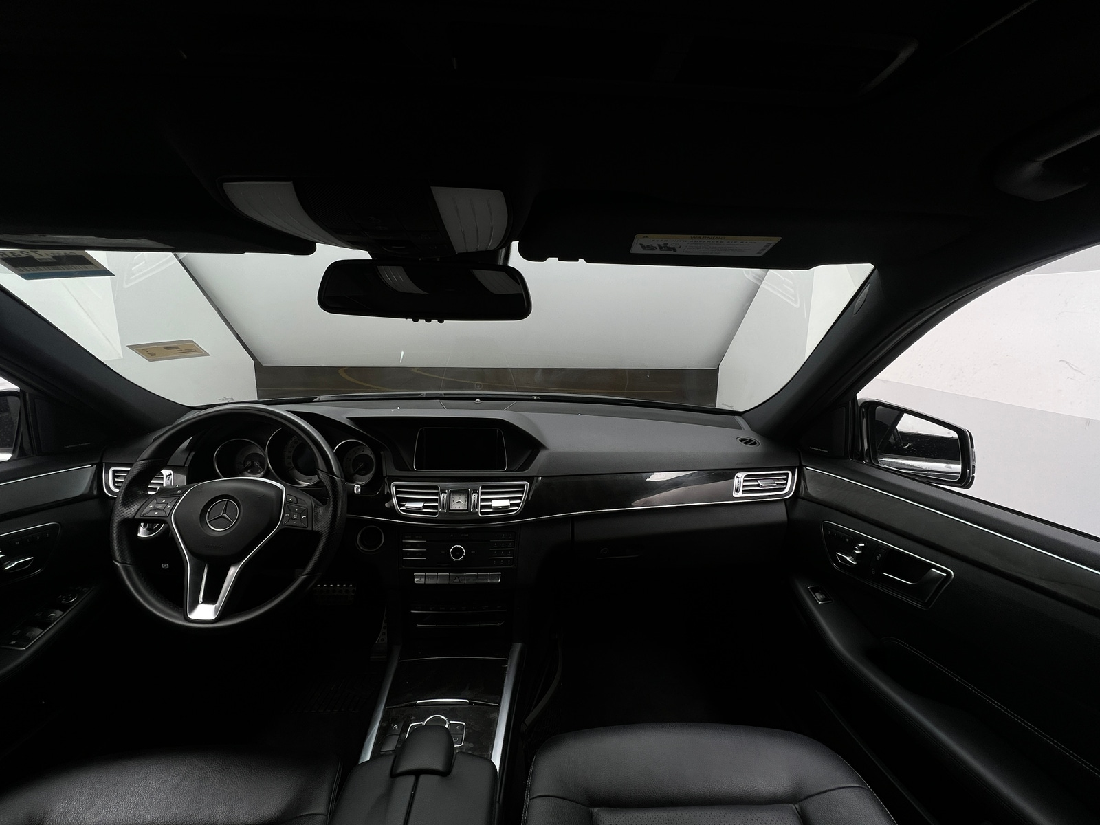 Thumbnail: 2016 Mercedes-Benz E-Class - 2