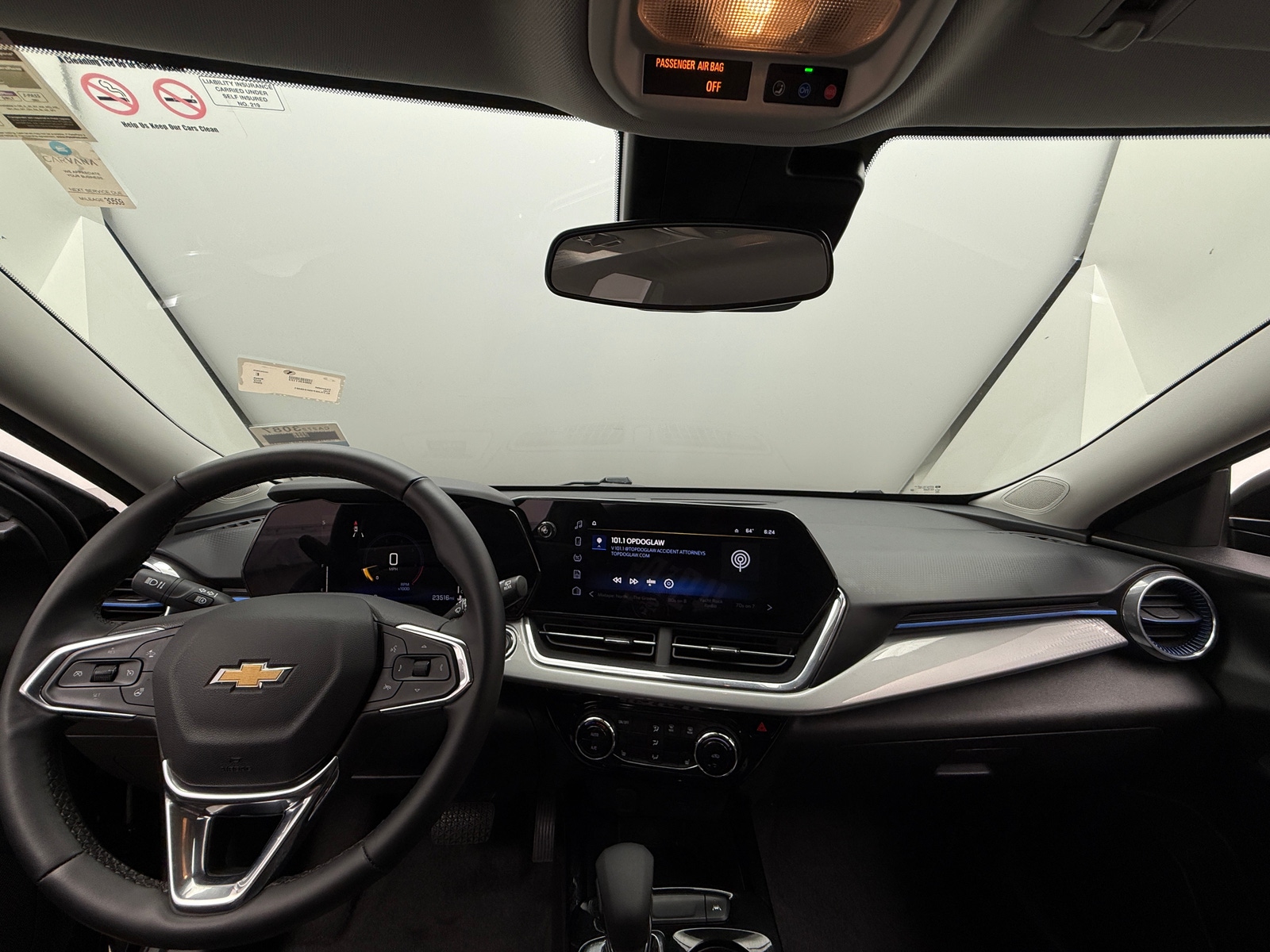 Thumbnail: 2025 Chevrolet Trax - 3