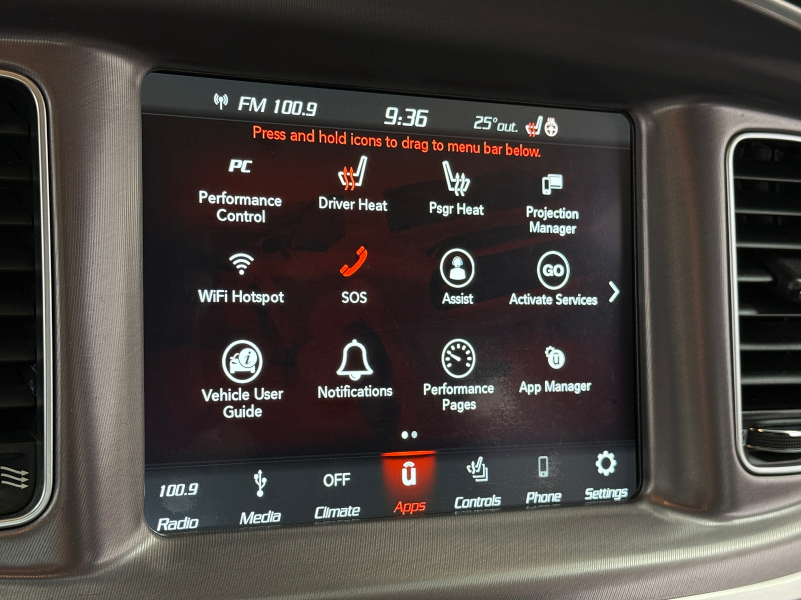 Thumbnail: 2019 Dodge Charger - 4