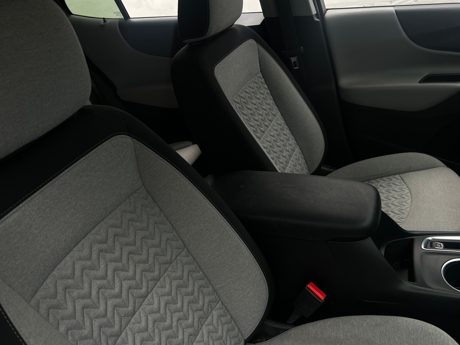 Thumbnail: 2024 Chevrolet Equinox - 2