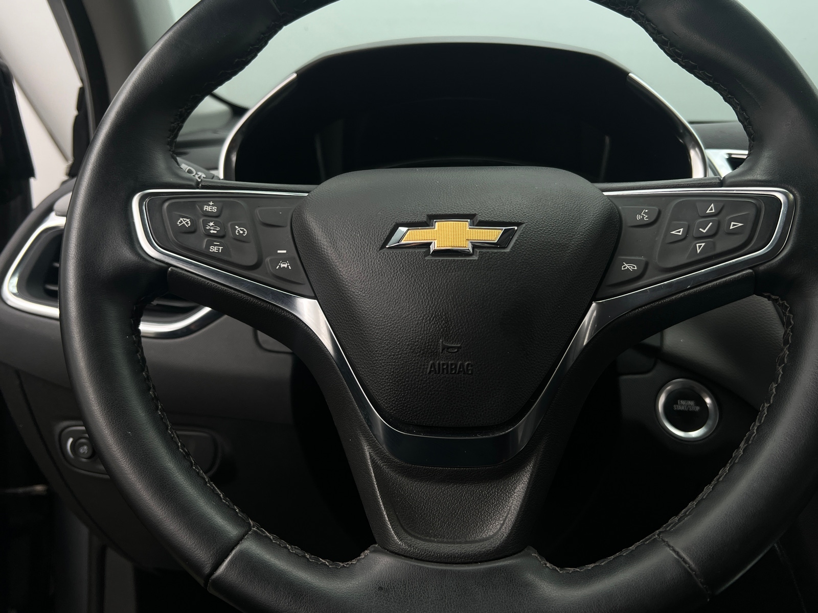 Thumbnail: 2024 Chevrolet Equinox - 5