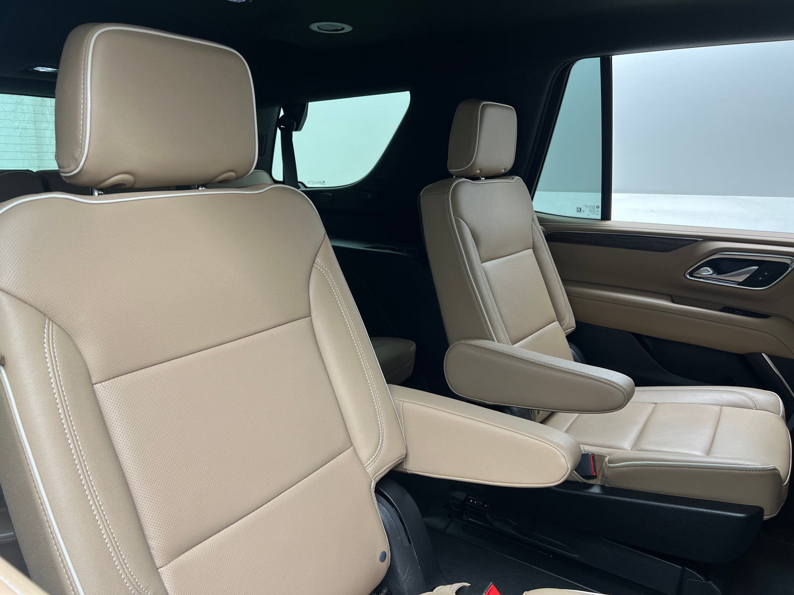 Thumbnail: 2023 Chevrolet Tahoe - 5