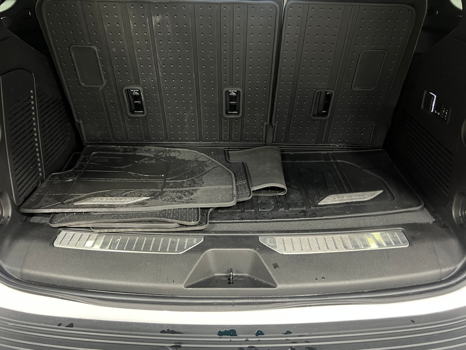 Thumbnail: 2023 Chevrolet Tahoe - 6