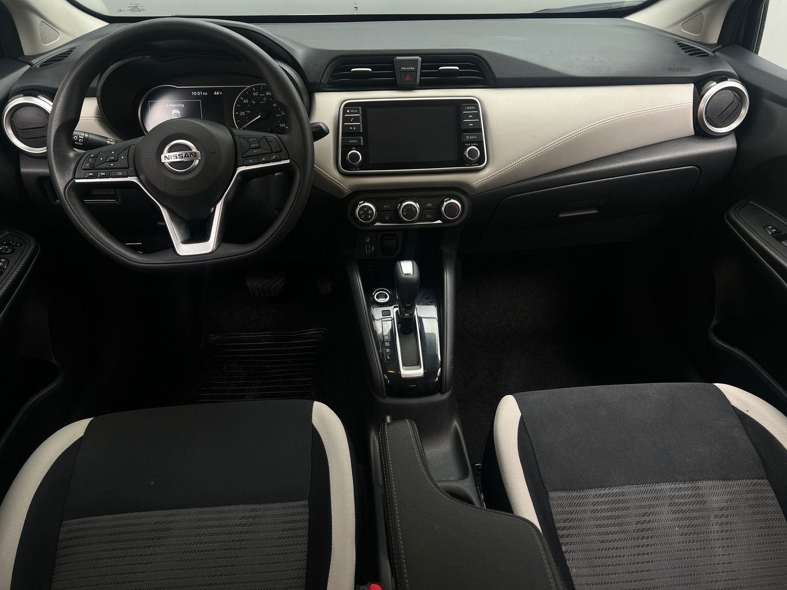 Thumbnail: 2020 Nissan Versa - 3