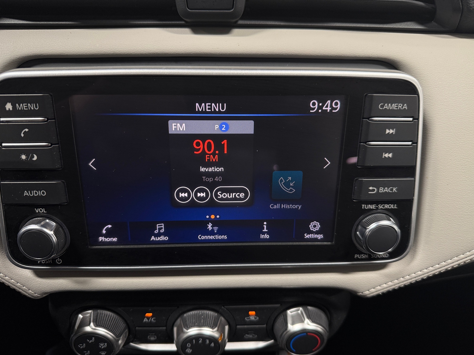 Thumbnail: 2020 Nissan Versa - 4