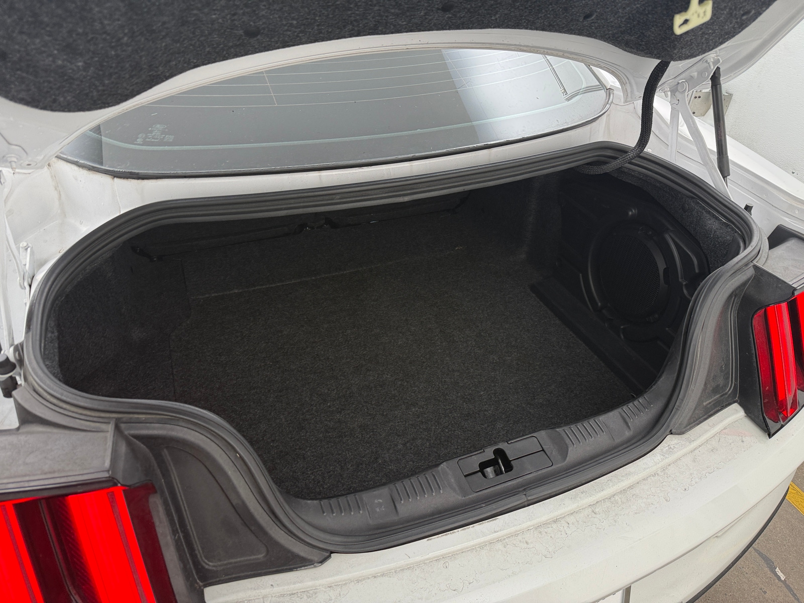 Thumbnail: 2016 Ford Mustang - 4