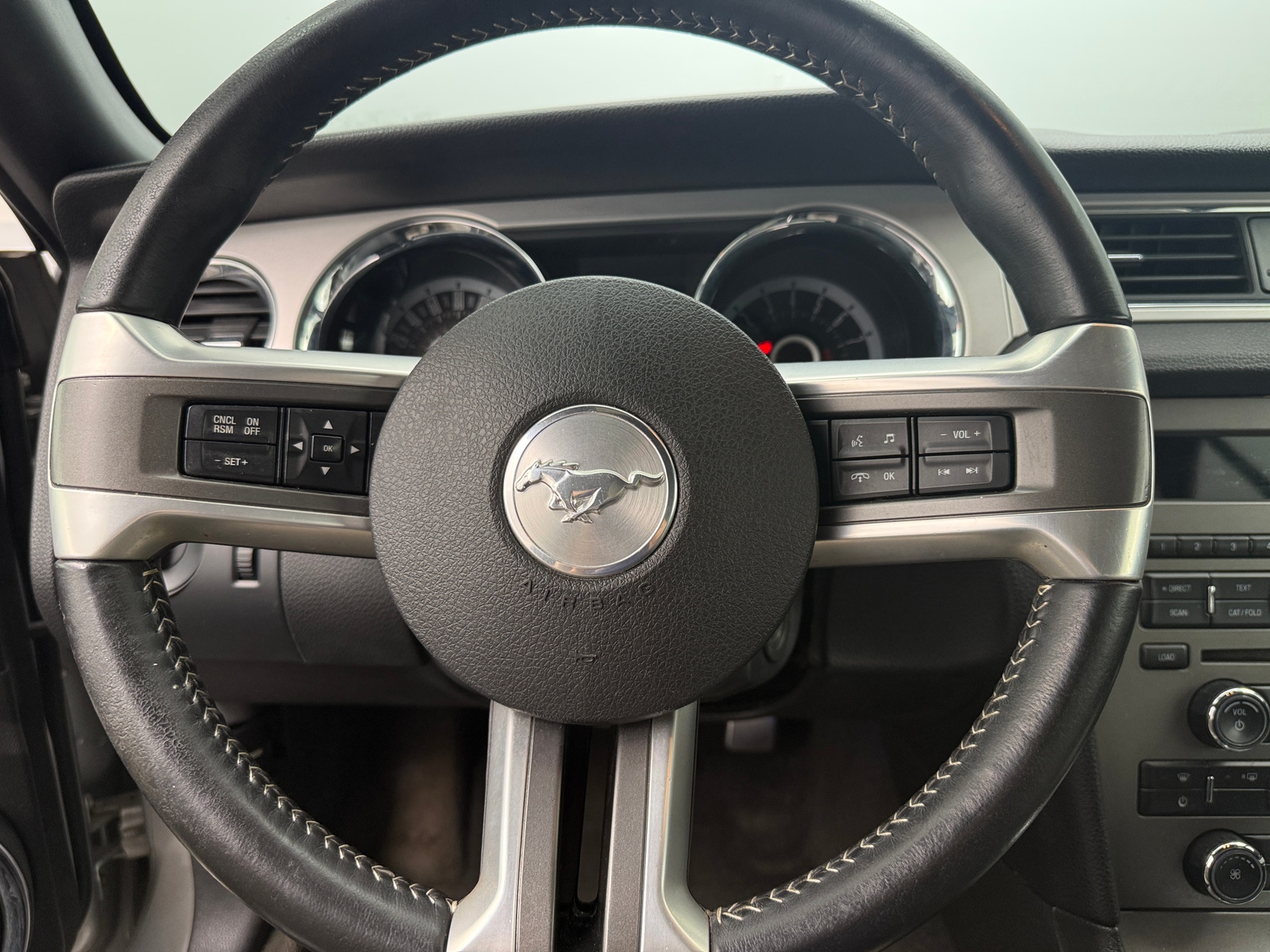 Thumbnail: 2013 Ford Mustang - 3