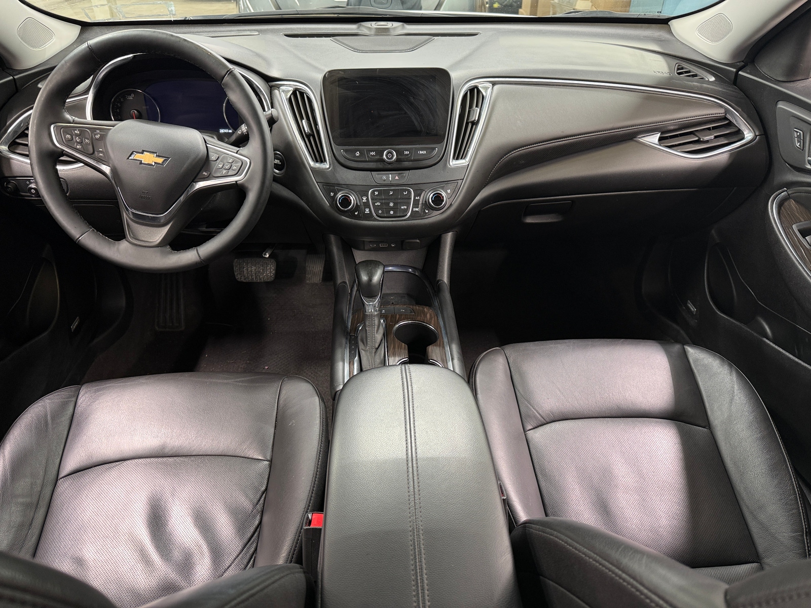 Thumbnail: 2024 Chevrolet Malibu - 2