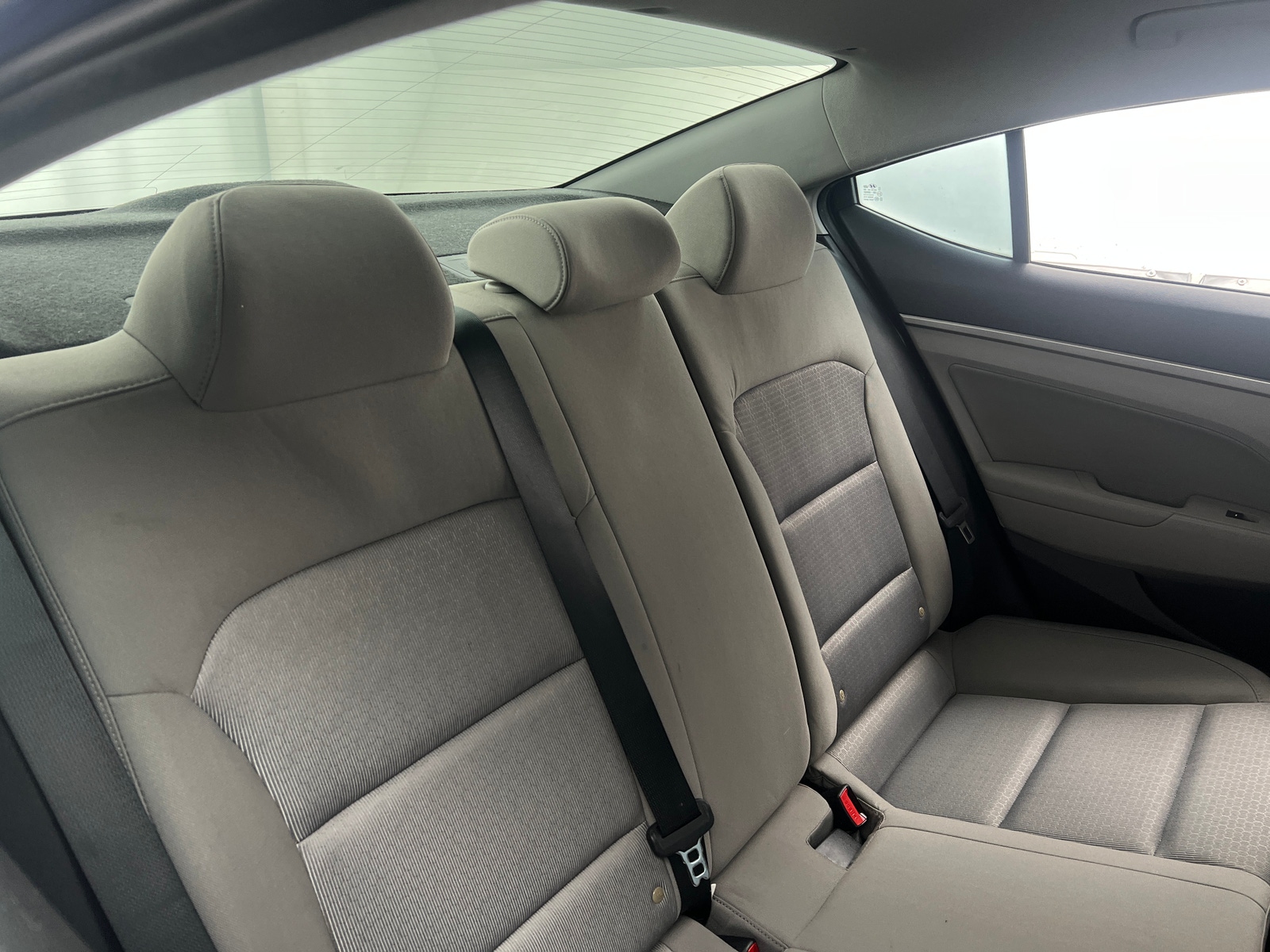 Thumbnail: 2017 Hyundai Elantra - 6