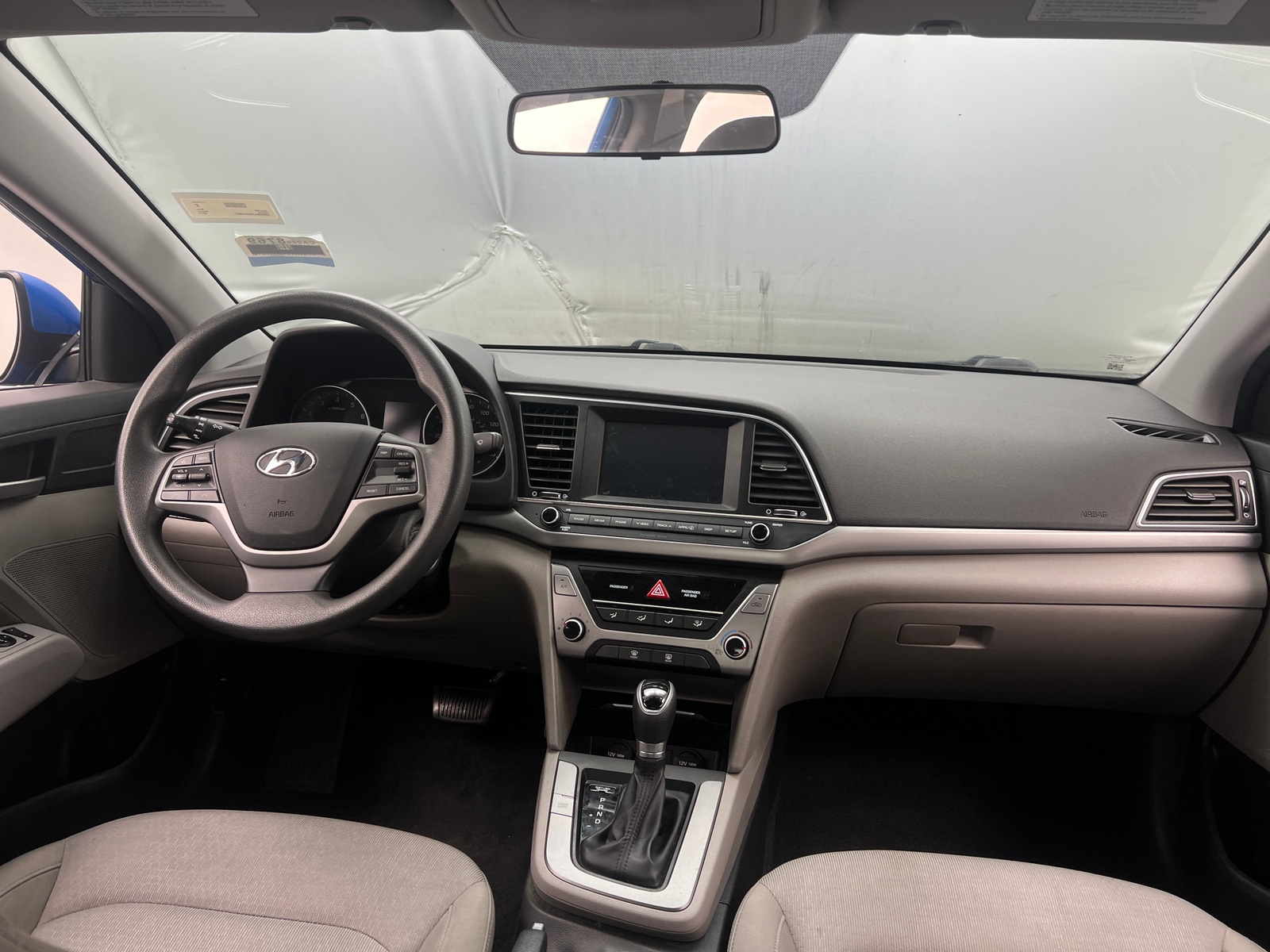 Thumbnail: 2017 Hyundai Elantra - 3