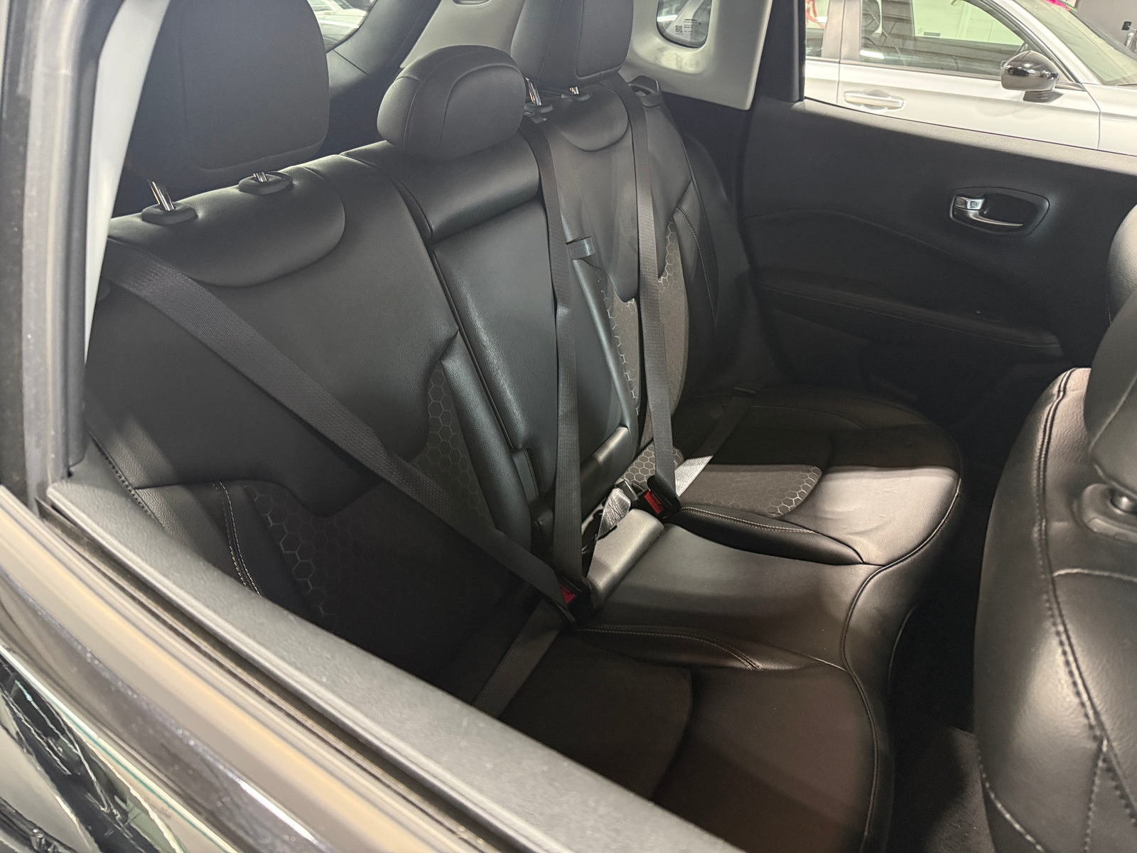 Thumbnail: 2021 Jeep Compass - 6