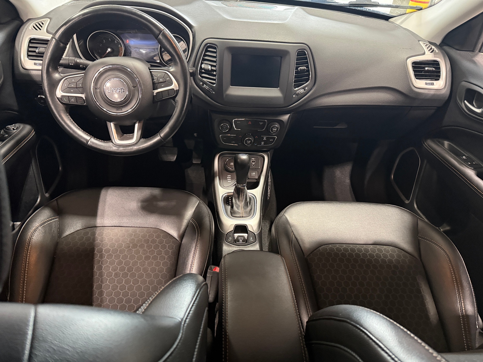 Thumbnail: 2021 Jeep Compass - 3