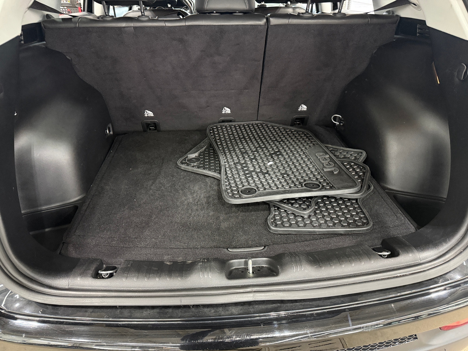 Thumbnail: 2021 Jeep Compass - 7