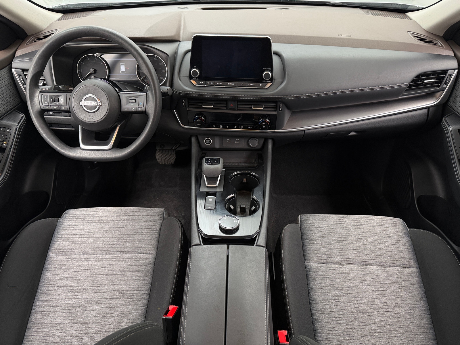 Thumbnail: 2023 Nissan Rogue - 3