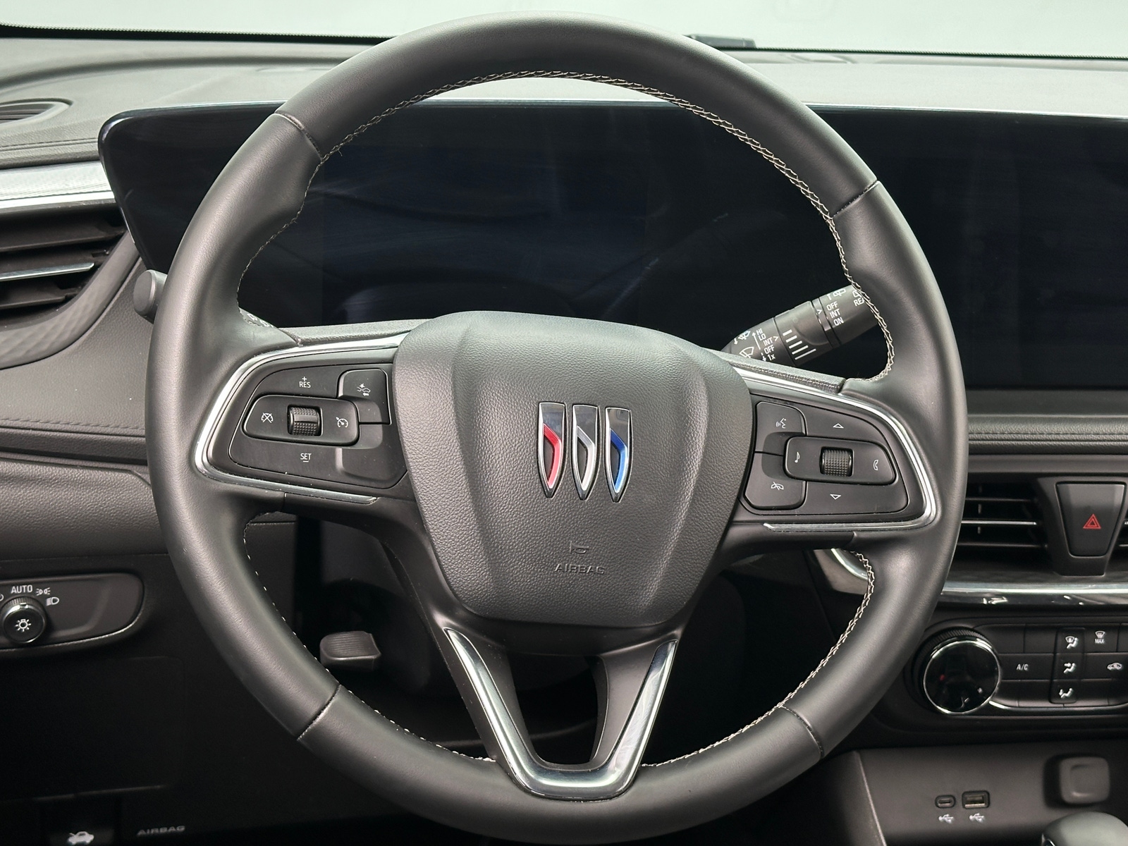 Thumbnail: 2025 Buick Encore GX - 5