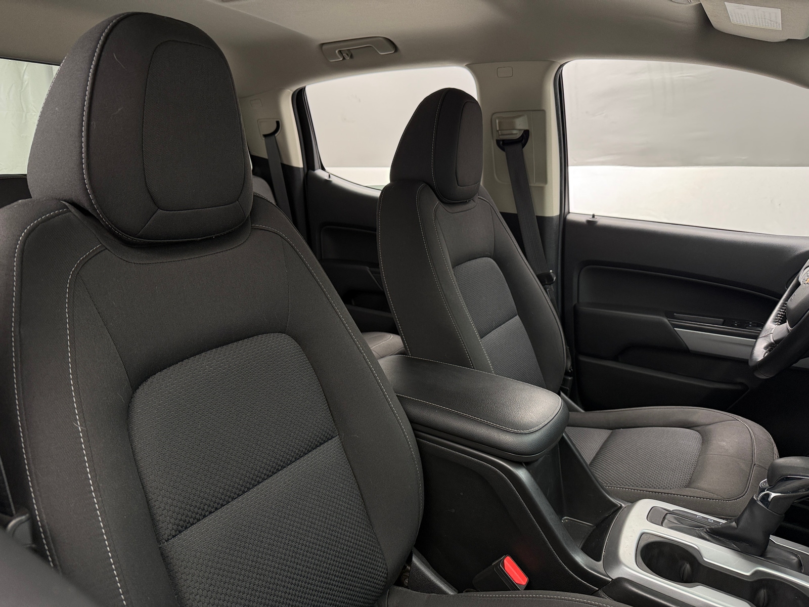 Thumbnail: 2022 Chevrolet Colorado - 2