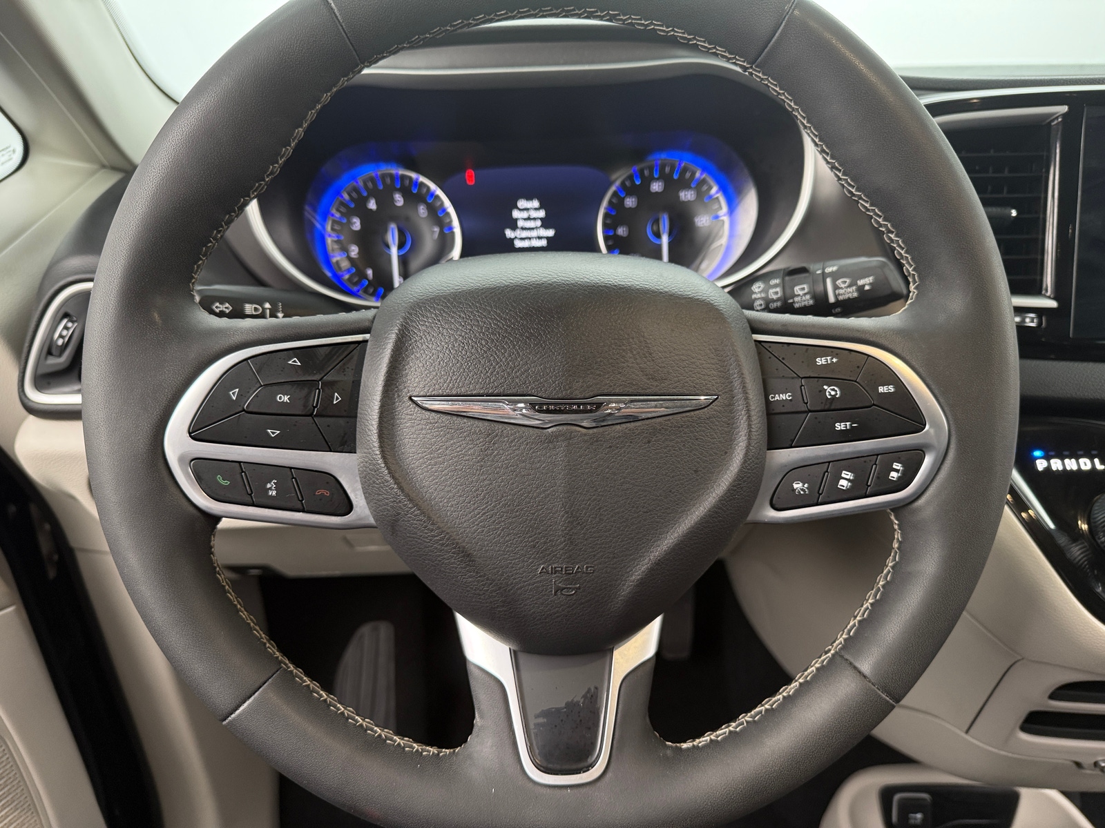 Thumbnail: 2024 Chrysler Pacifica - 4